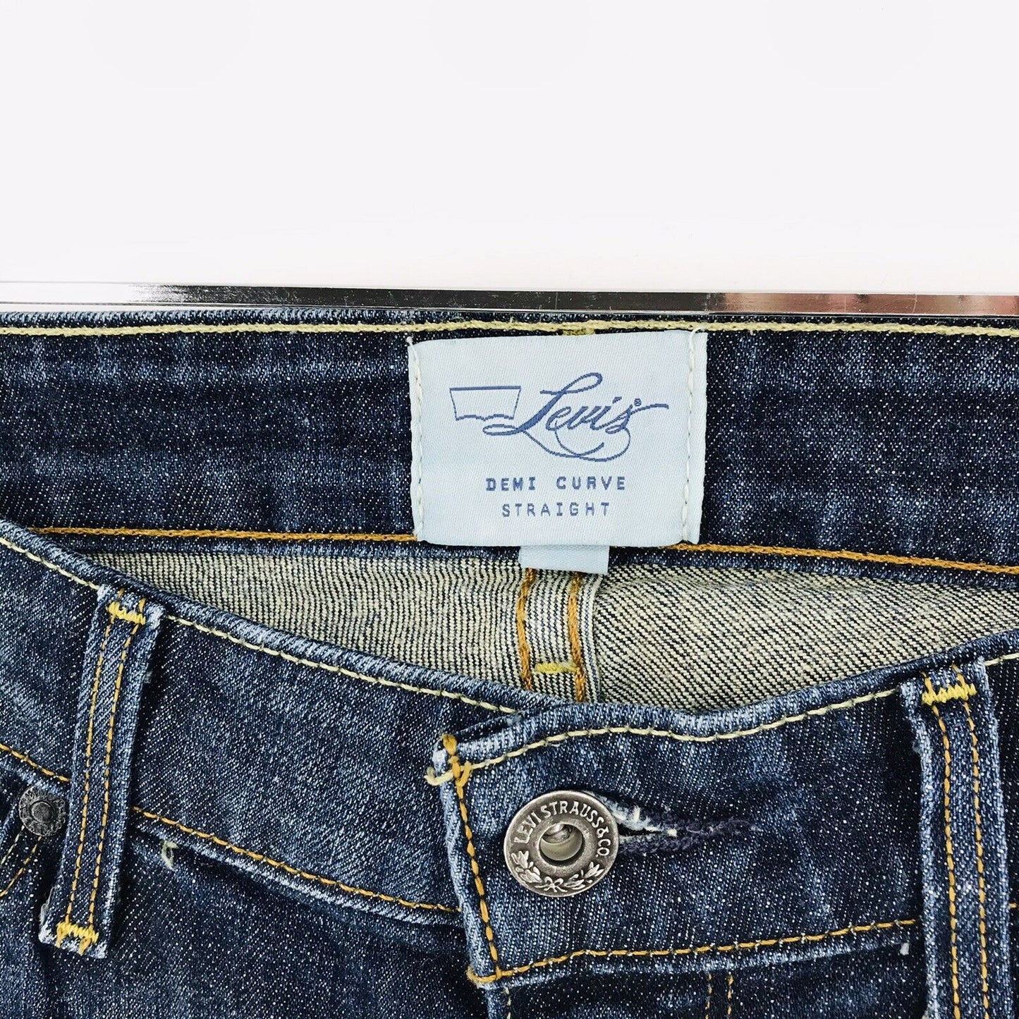 Vintage Levi's Demi Curve Women Blue Regular Straight Fit Jeans Size W27 L34