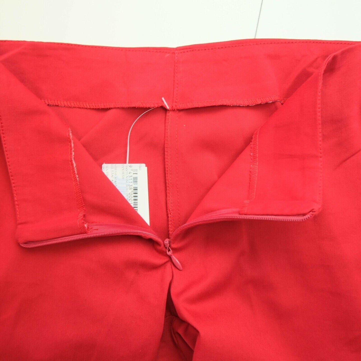 ROSSO DI SERA Red Regular Straight Fit Capri Trousers Size EUR 44