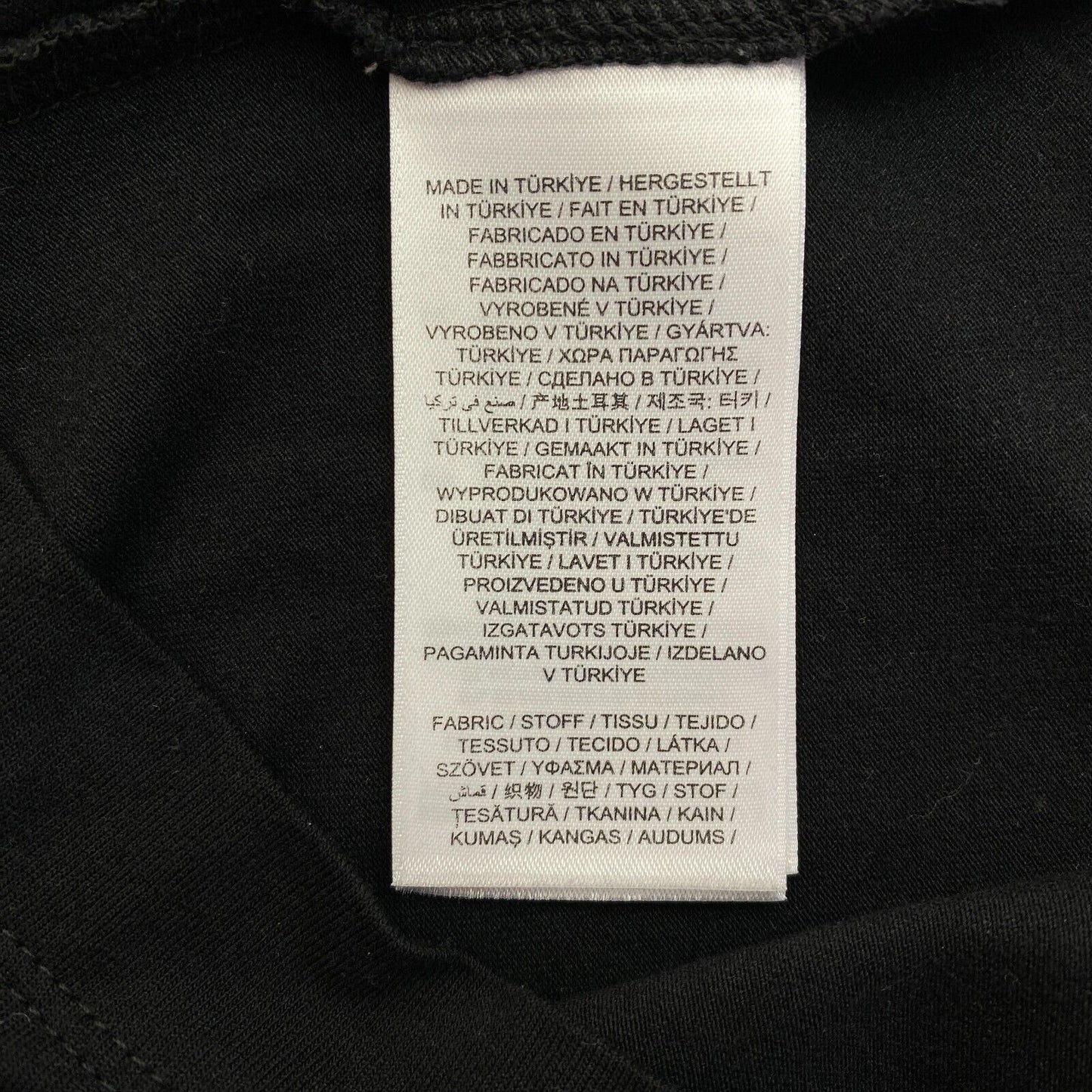 GANT T-Shirt aus schwarzem Jersey mit Rollkragen und langen Ärmeln, Größe XS