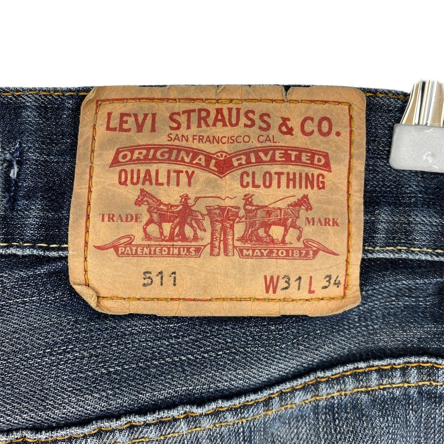 Vintage Levi's 511 Dark Blue Slim Fit Jeans W31 L34