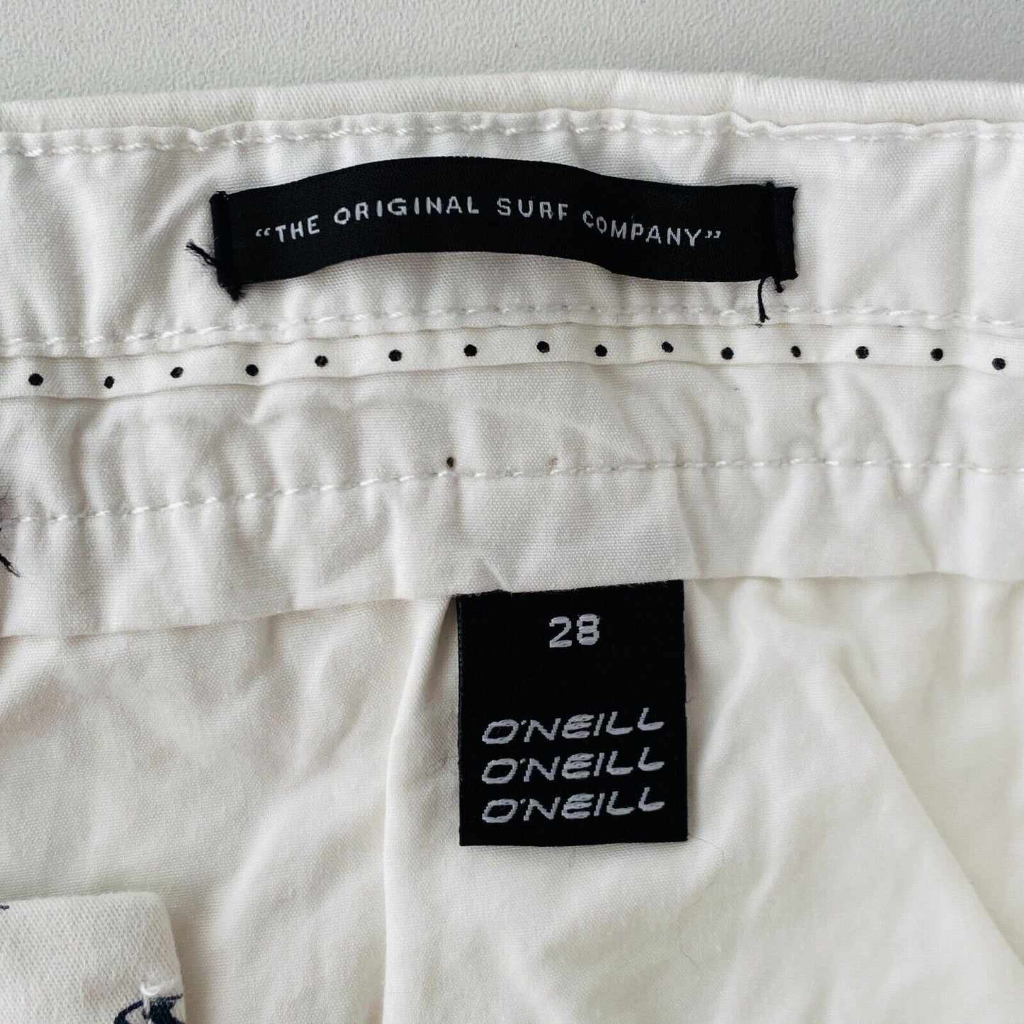 O'Neill White Logo Pattern Regular Fit Chino Shorts Size W28