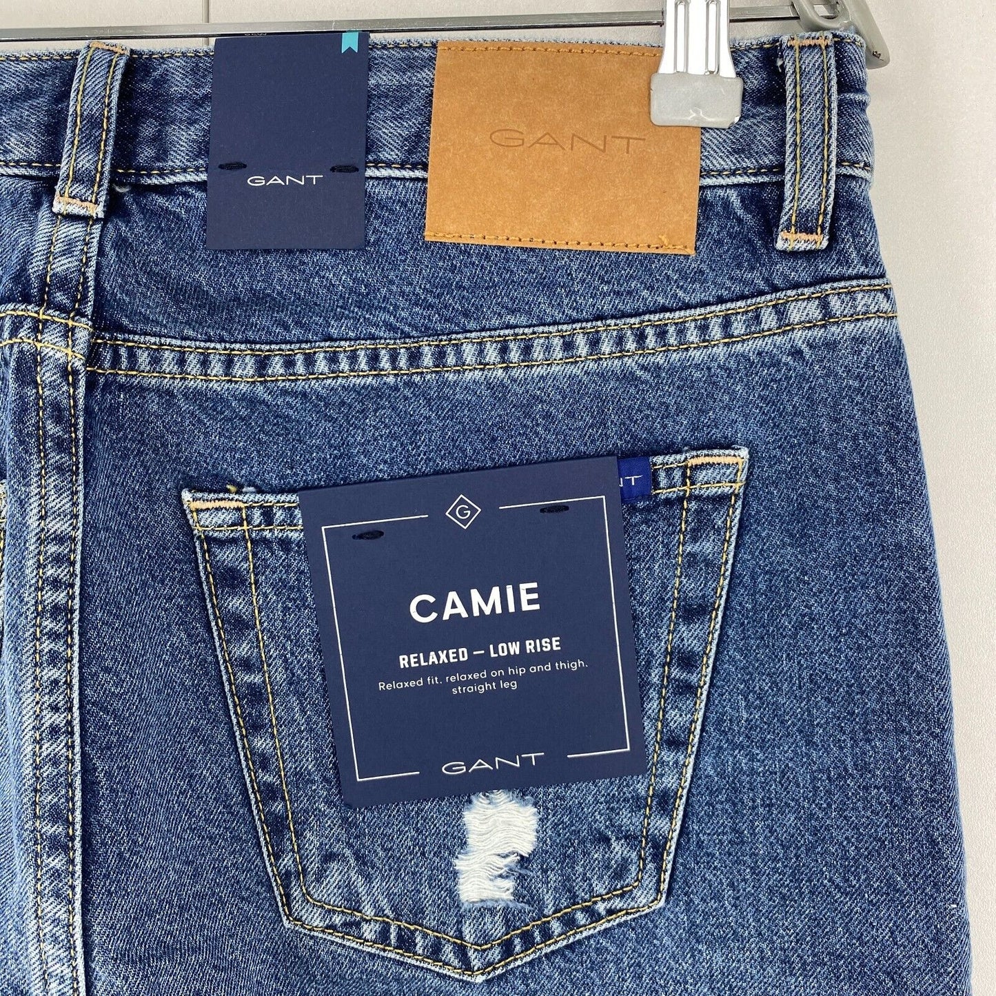 GANT CAMIE Women Blue Relaxed Straight Fit Cropped Ripped Jeans W29