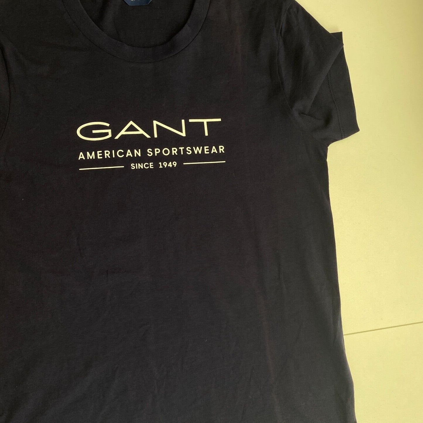 GANT Women Navy Blue MD Summer Crew Neck Short Sleeves T Shirt Size XS