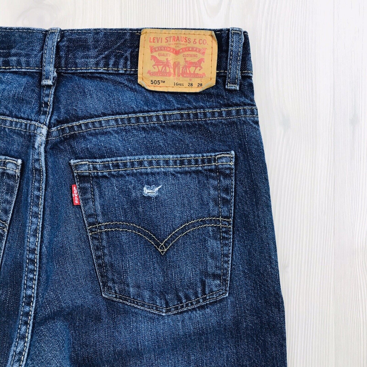 Vintage Levi's 505 Boys Blue Regular Straight Fit Jeans 16 Reg / W28 L28