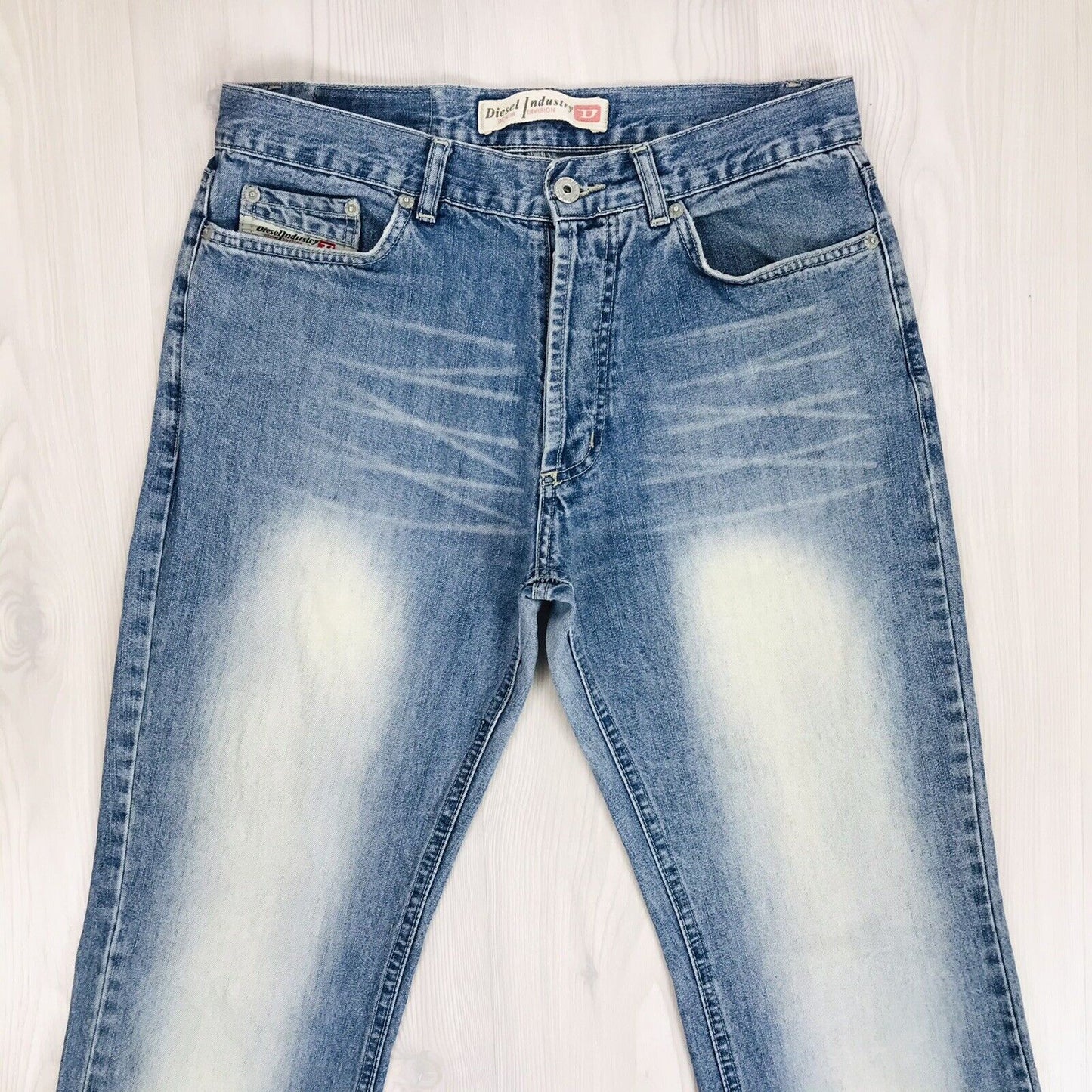 Diesel RIVEO Damen Blaue Jeans mit normaler Bootcut-Passform, W32 L32, Made in Italy