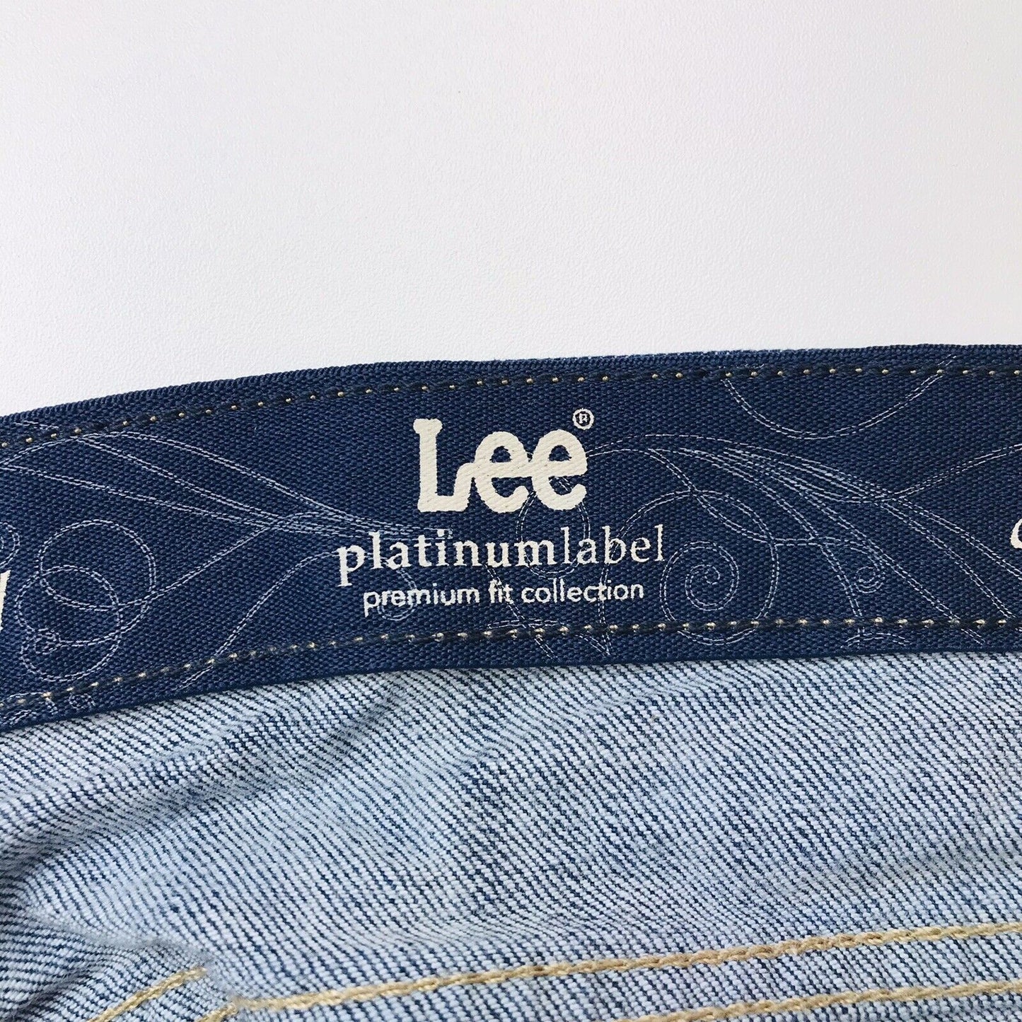 Lee Platinum Label Women Blue Stretch Classic Comfort Fit Jeans 14 M /  W32 L34