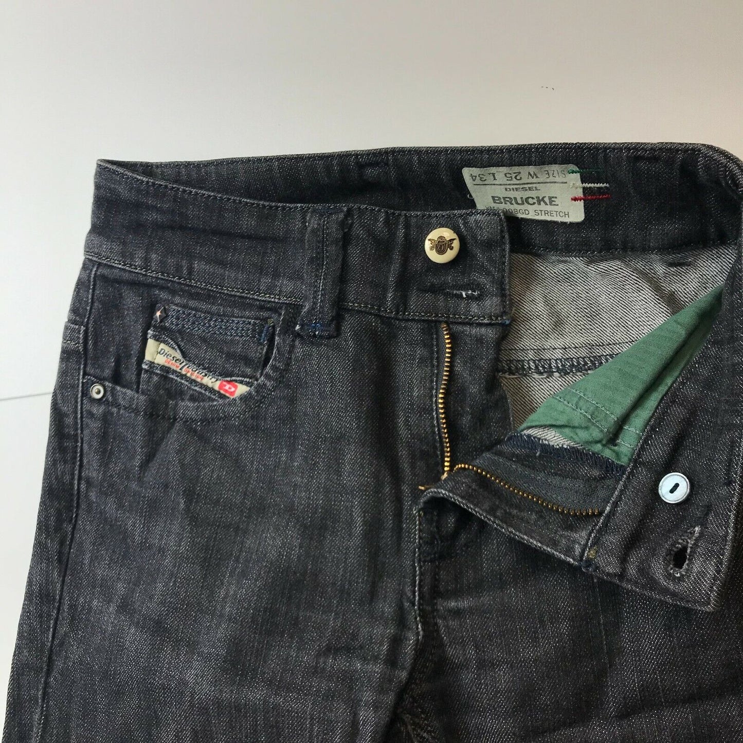 Diesel BRUCKE Femme Jean Slim Coupe Droite Gris Foncé W25 L30 Fabriqué En Italie