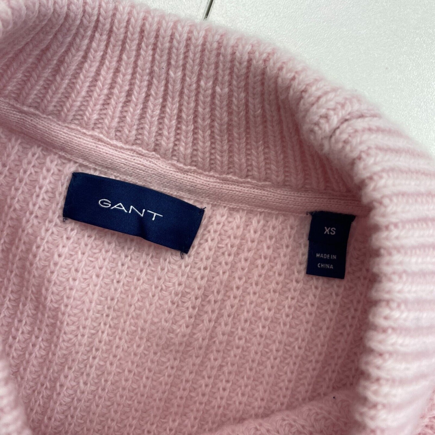 GANT Pullover mit Rundhalsausschnitt, gerippt, Rosa, Größe XS