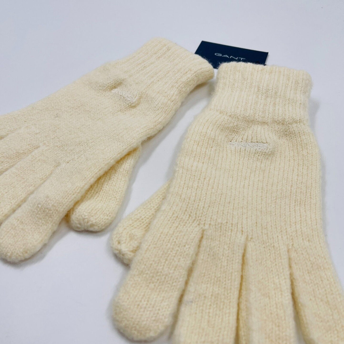 GANT Ladies Beige Acrylic Blend Warm Knit Gloves One Size