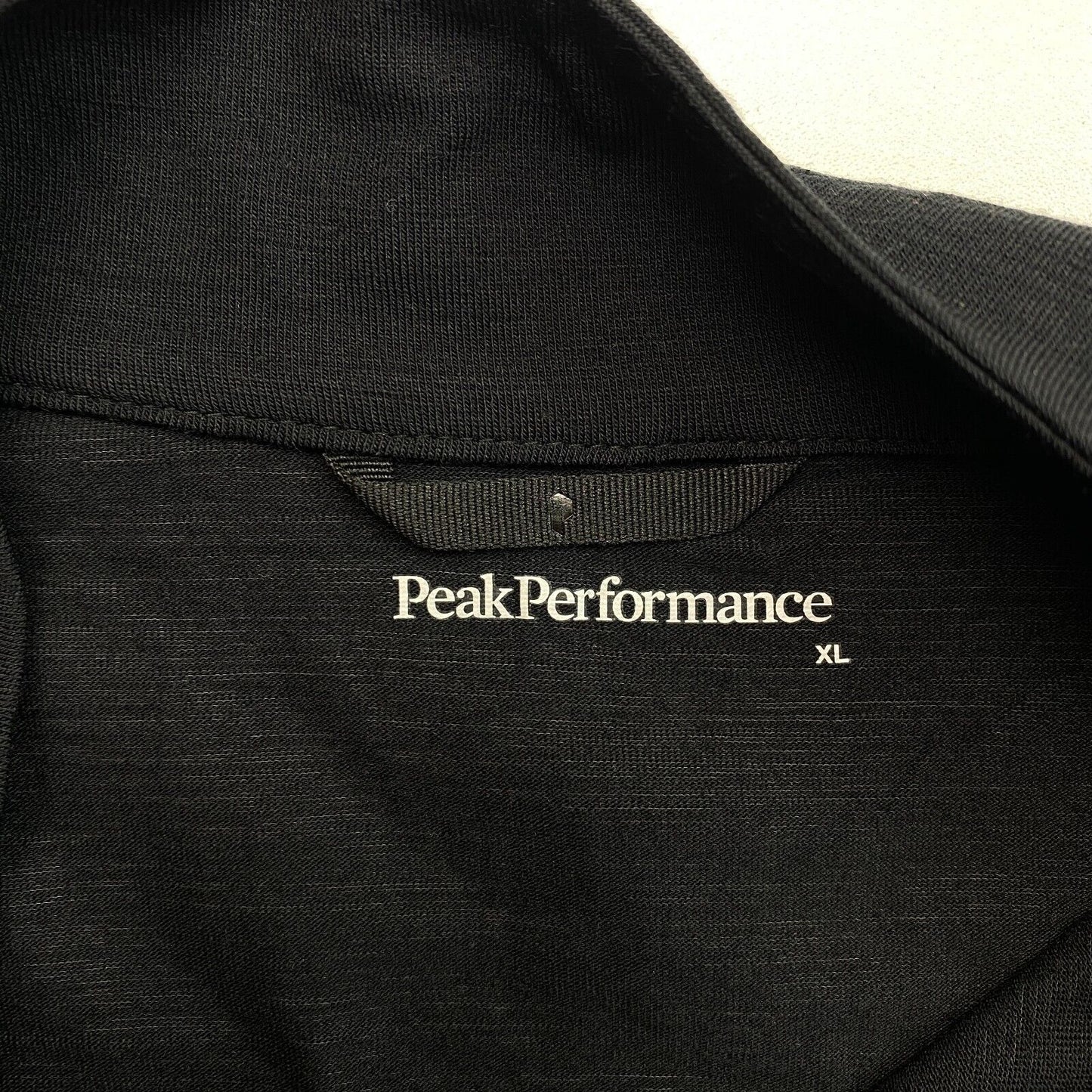 Peak Performance Men Black Magic Half Zip LS Tee T-Shirt Size XL