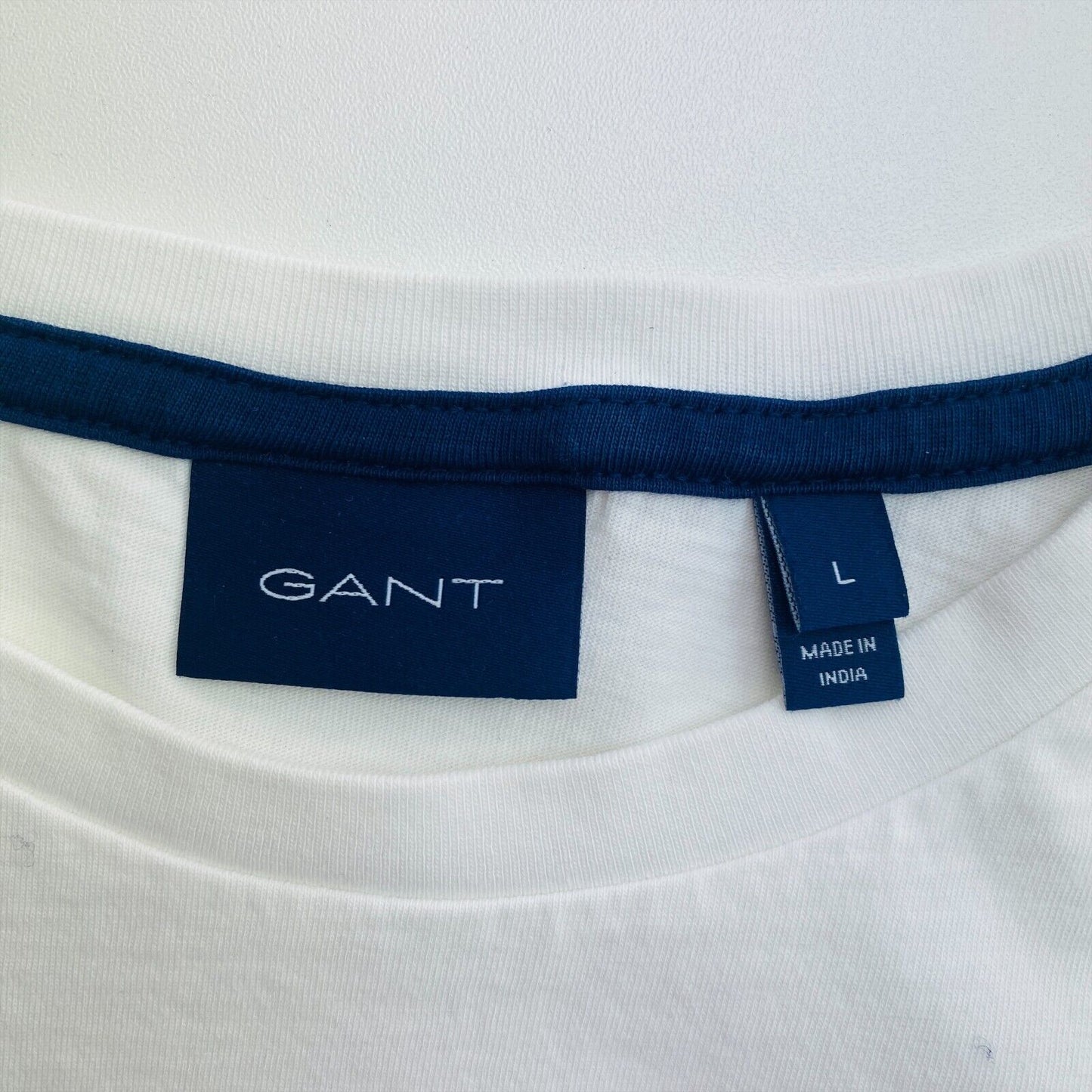 GANT White Logo Crew Neck T-Shirt Size L