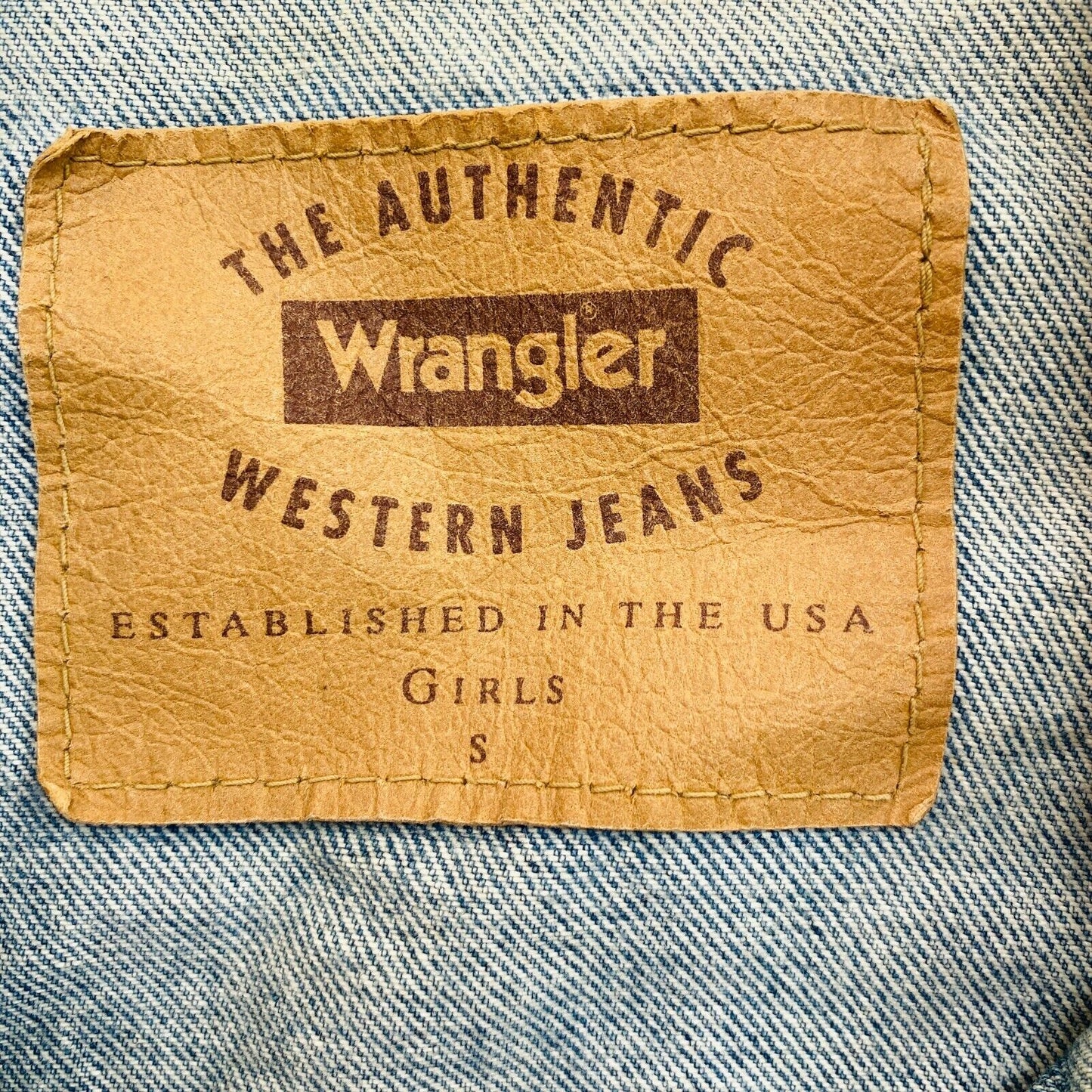 WRANGLER Blue Vintage Denim Jeans Jacket Size S Made in USA