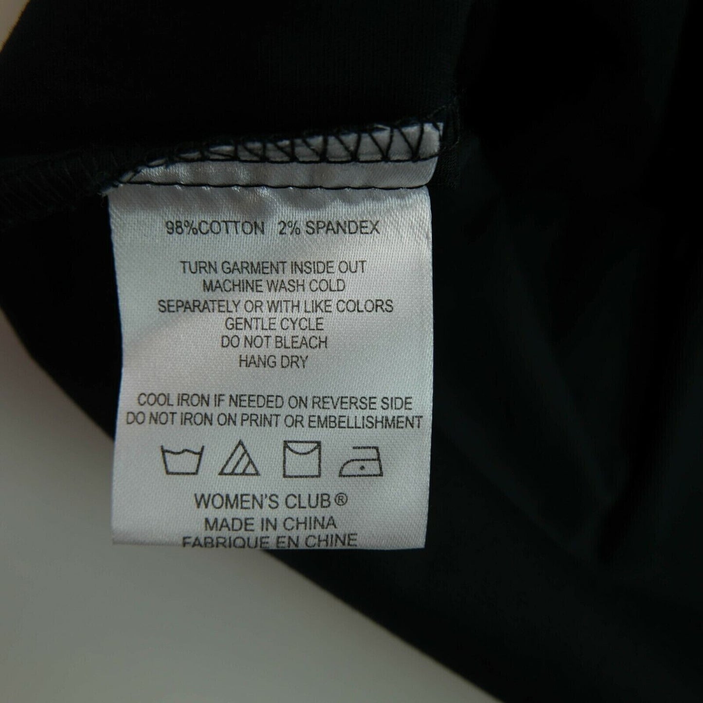 DEREON Chemise noire à manches courtes et col en V Taille S