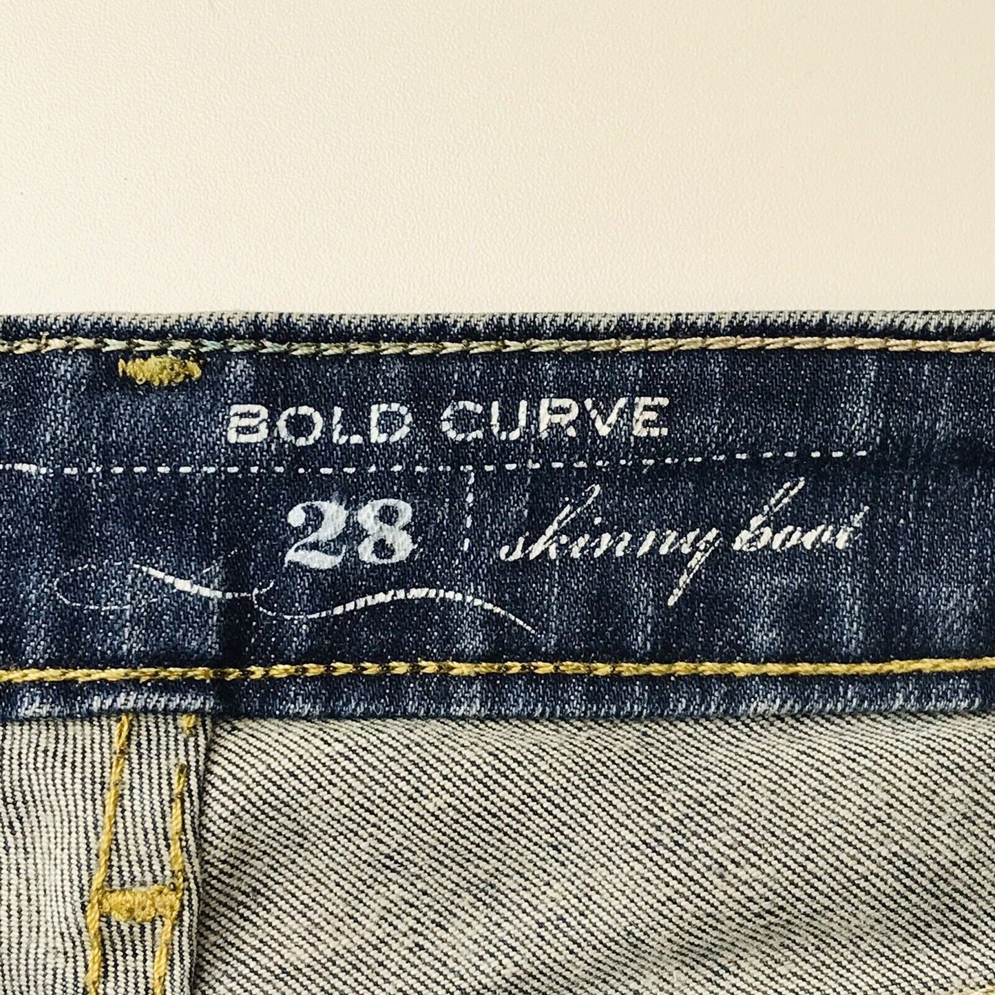 Vintage Levi's Bold Curve Women Blue Skinny Bootcut Fit Jeans Size W28 L32