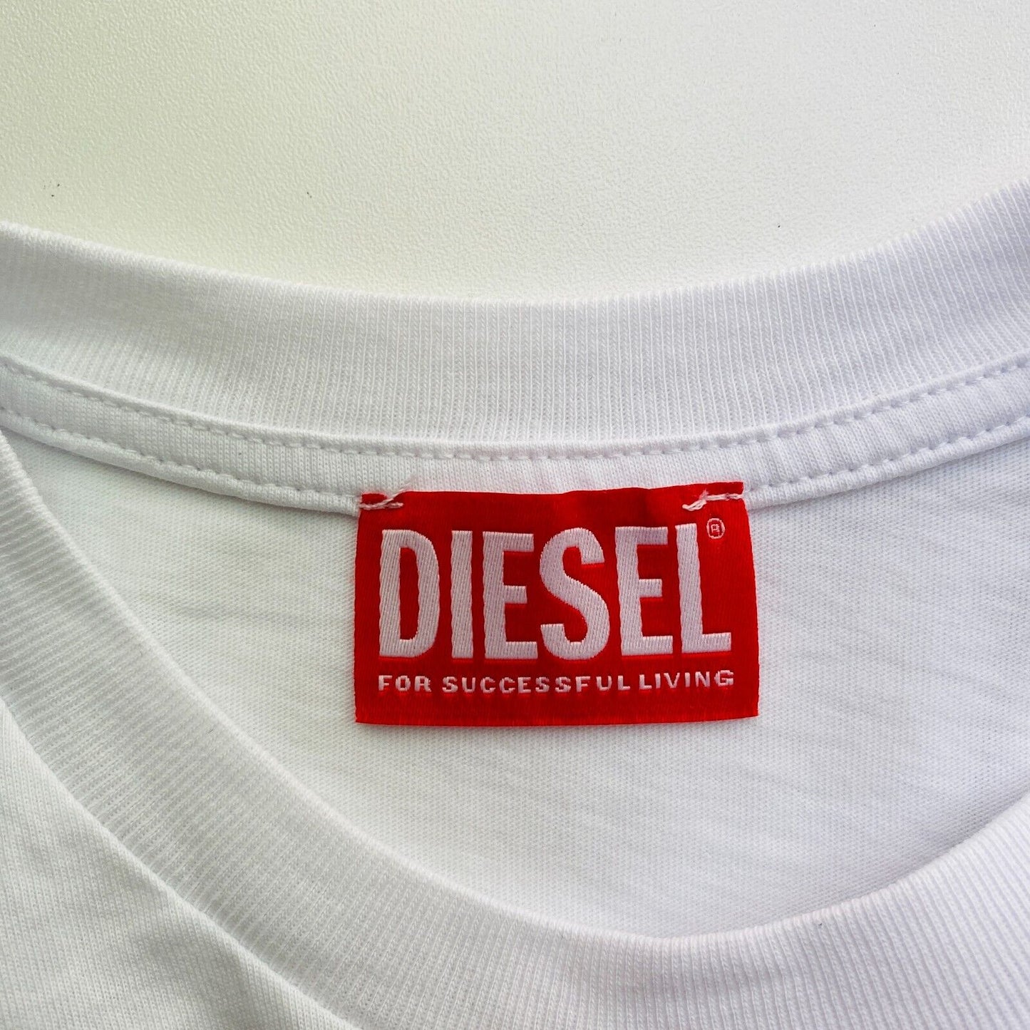 DIESEL Unisex Kids White TOWEZ OVER Crew Neck T-Shirt Size 144 cm 10 Years