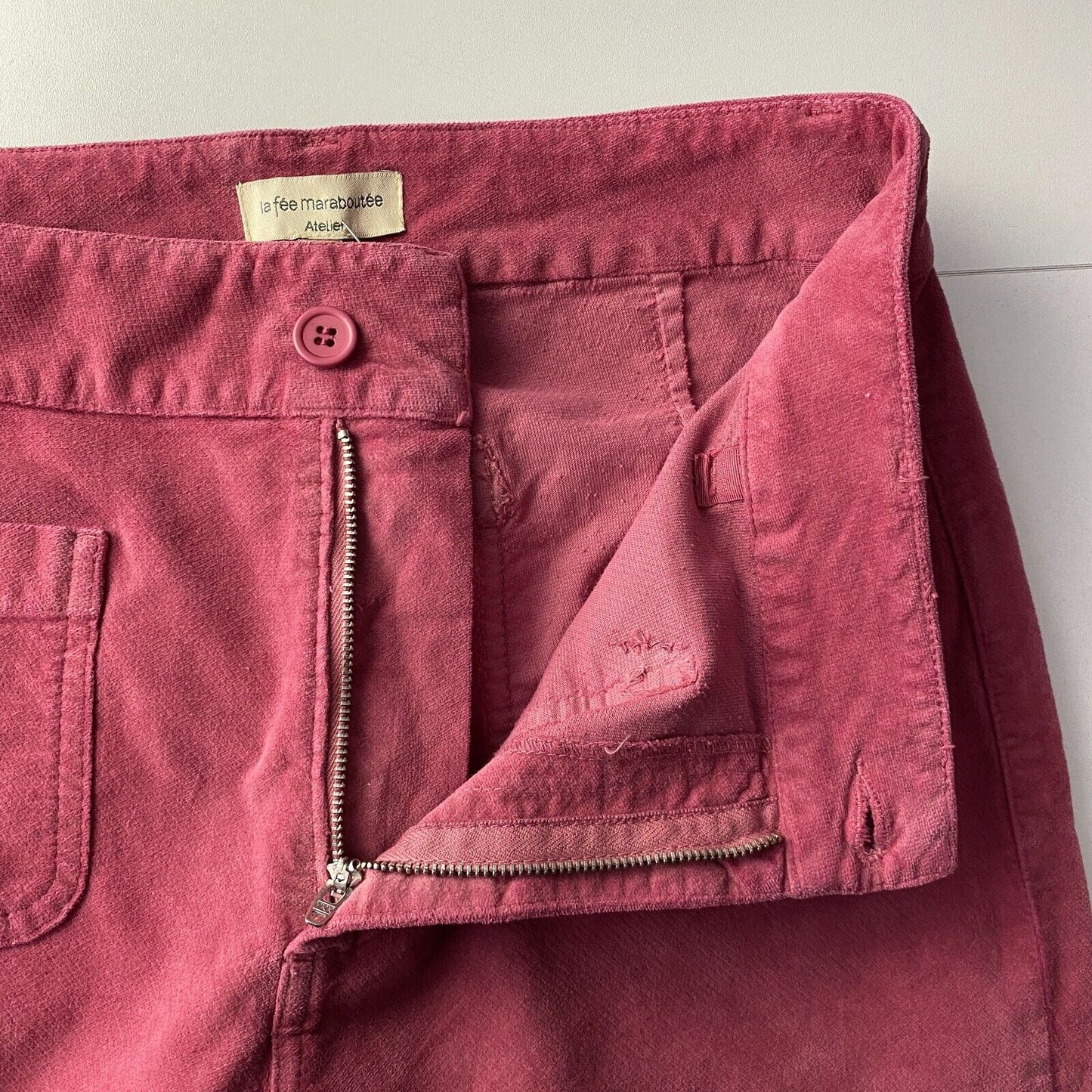 LA FEE MARABOUTEE Women Dark Pink Regular Bootcut Fit Trousers EUR 42 W30