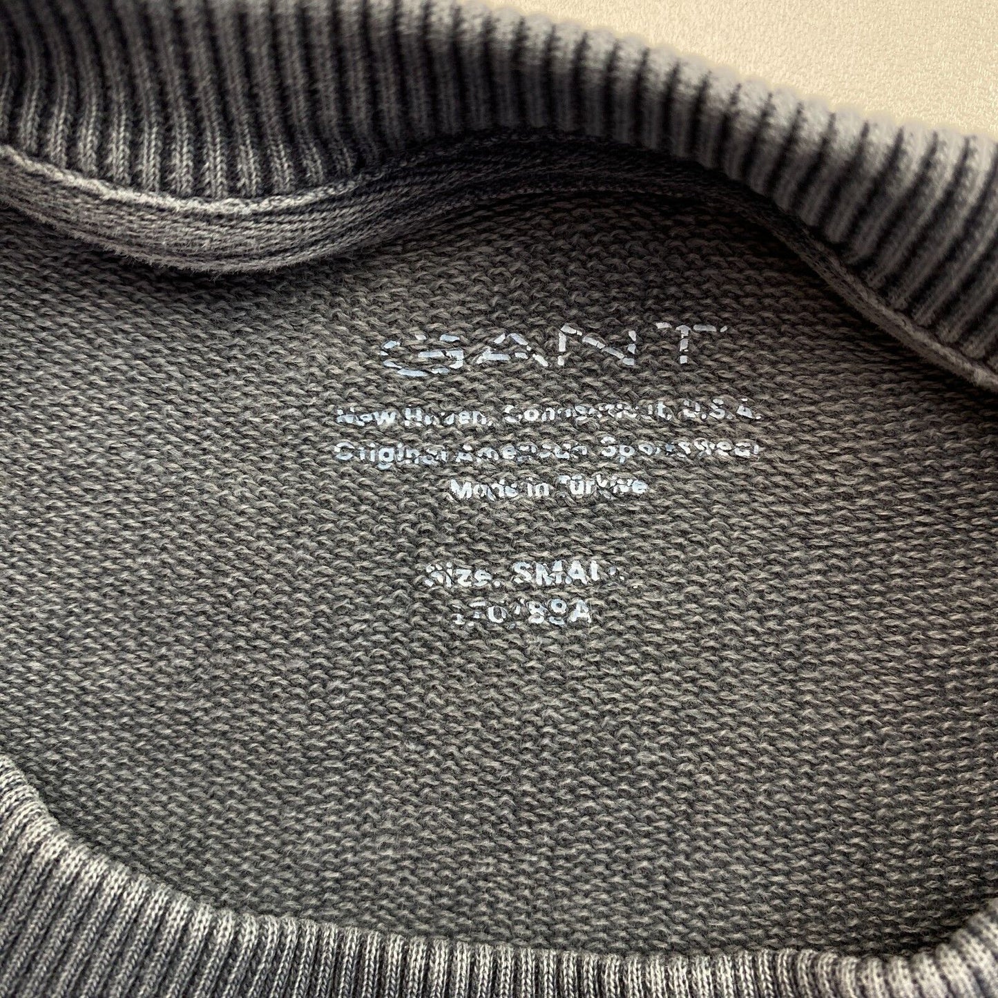 GANT Men Dark Blue Sun Faded Short Sleeve Sweatshirt Sweater Jumper Size S