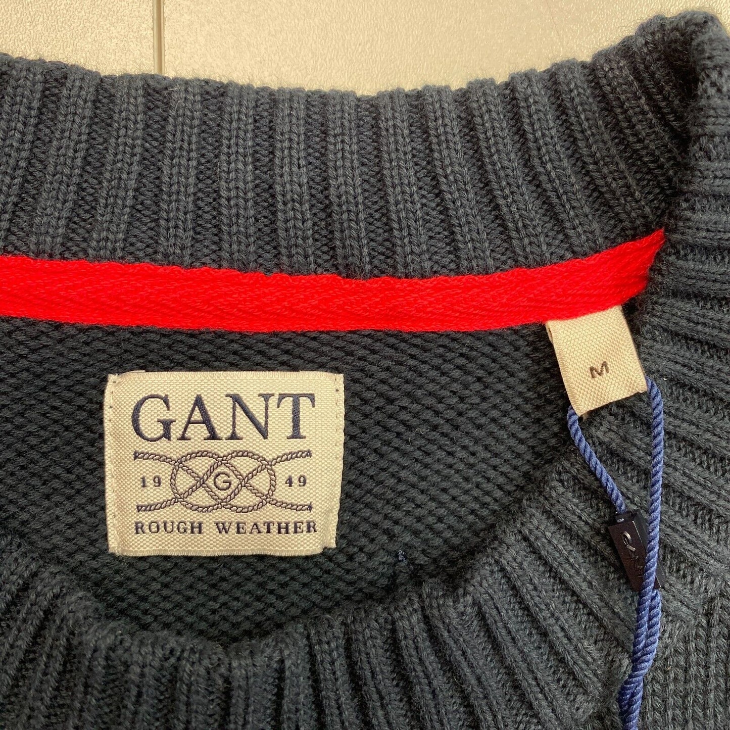 GANT ROUGH WEATHER Marineblauer Pullover mit Rundhalsausschnitt und Verstärkungen, Größe M