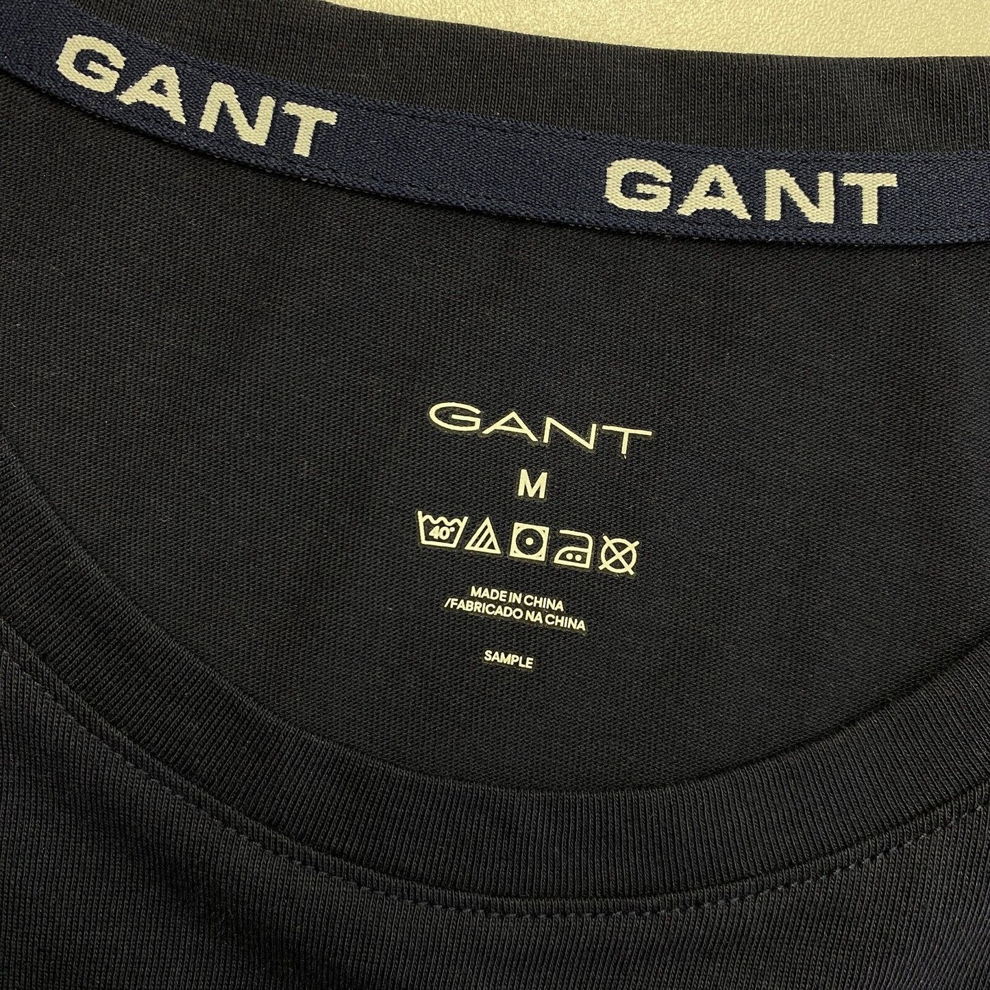 GANT Navy Blue Logo Crew Neck T-Shirt Size M