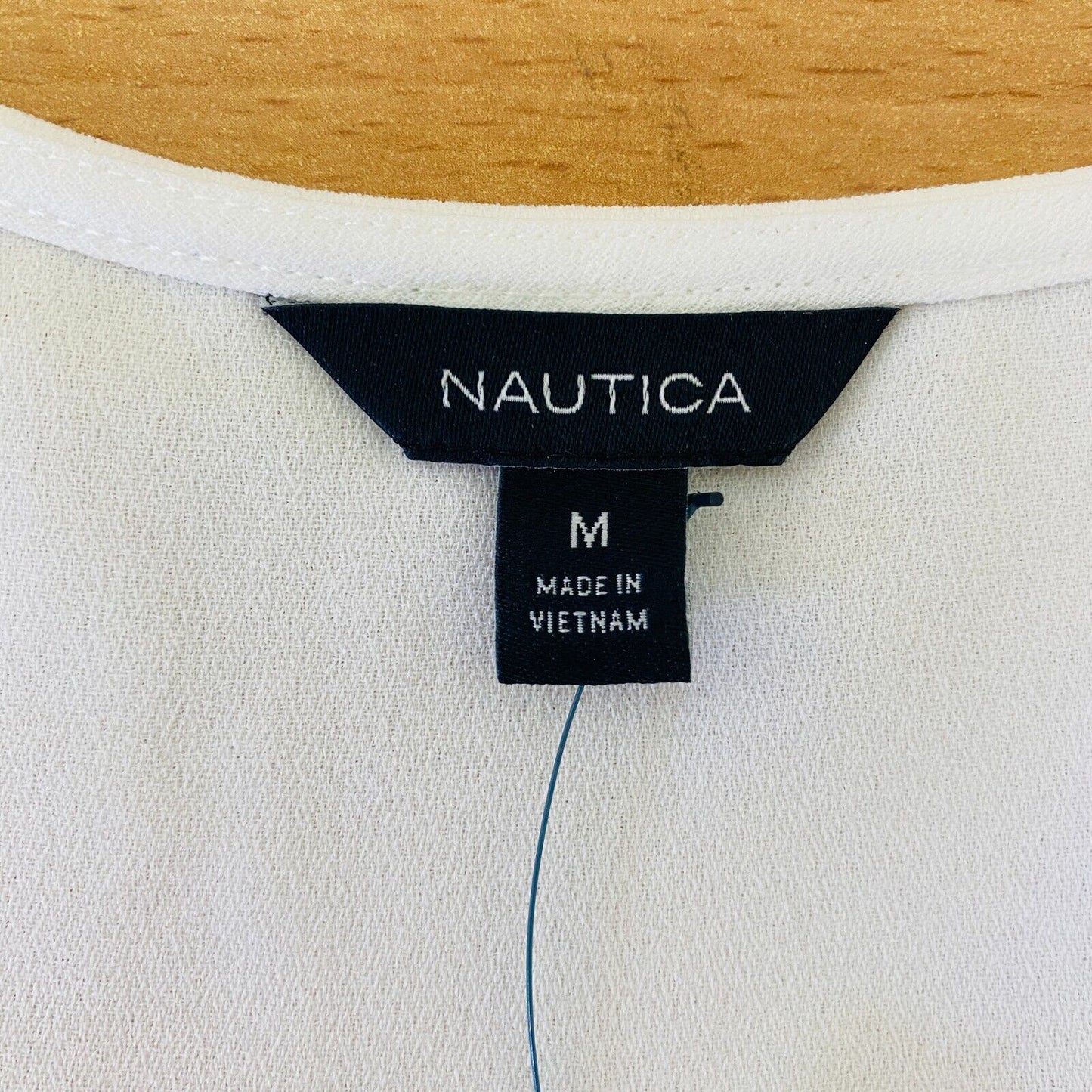 NAUTICA Women White Short Sleeves V Neck Blouse T-Shirt Size M