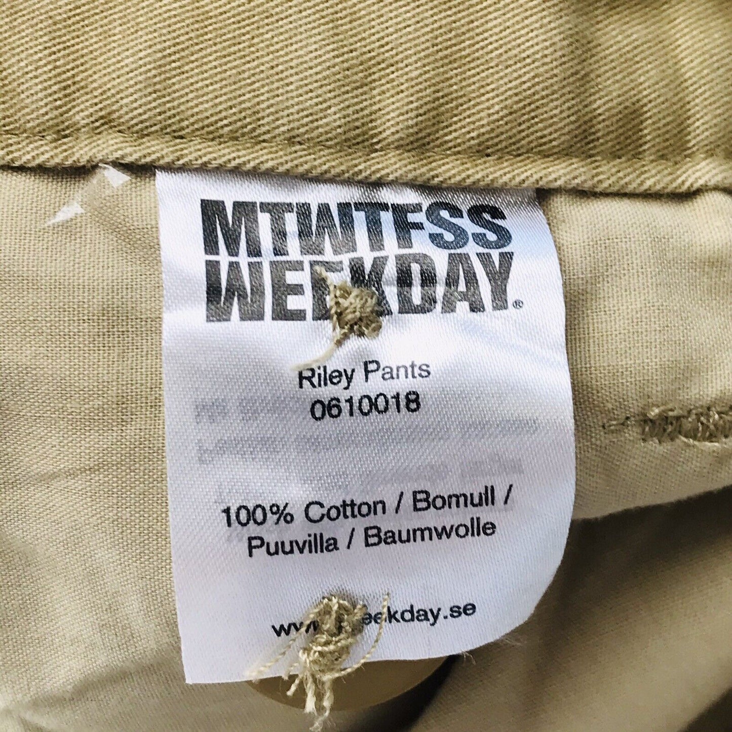 MTWTFSS WEEKDAY RILEY PANTS Beige Relaxed Tapered Fit Chino Trousers Size L