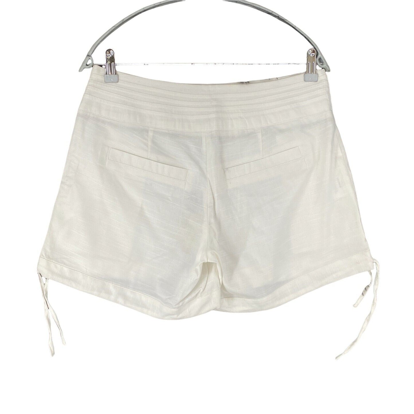 St-Martins Women White Regular Fit Shorts Size EU 36 W30