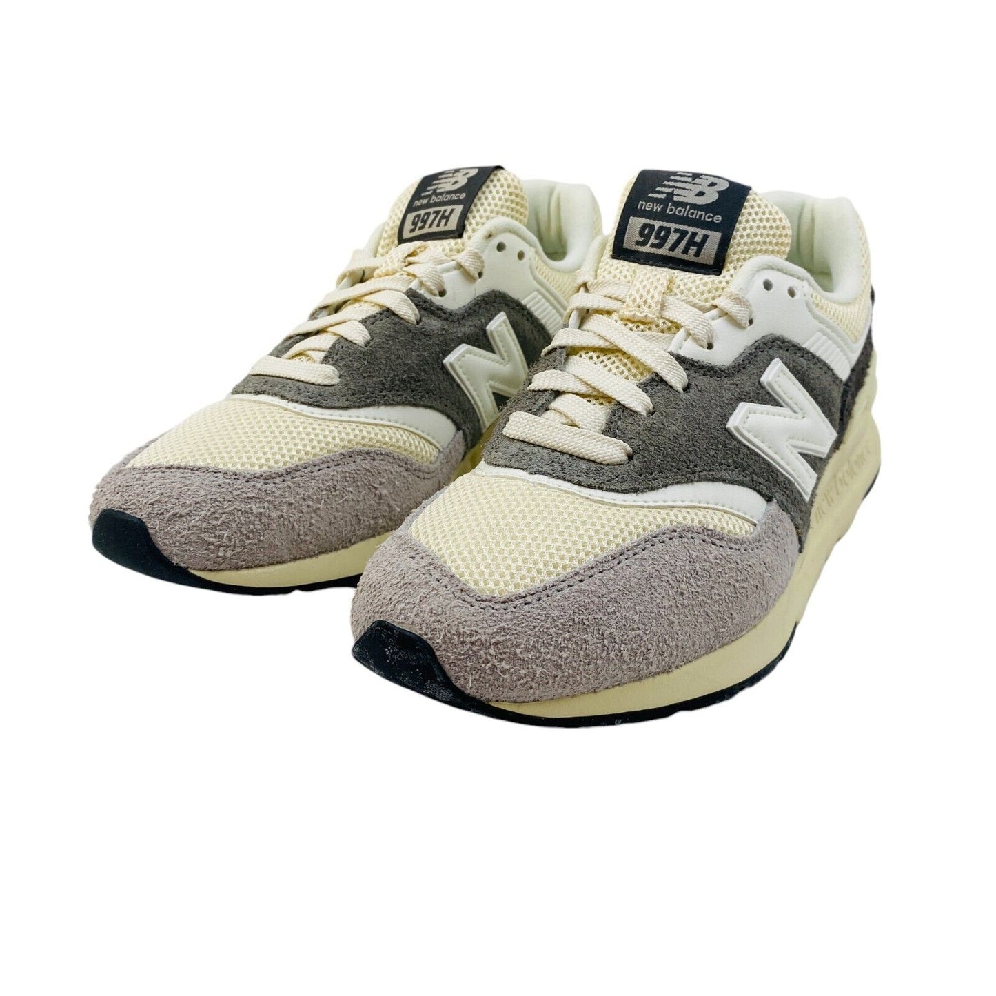 New Balance Boys Grey Beige Suede Leather Shoes Sneakers EUR 38.5 UK 5.5 US 6