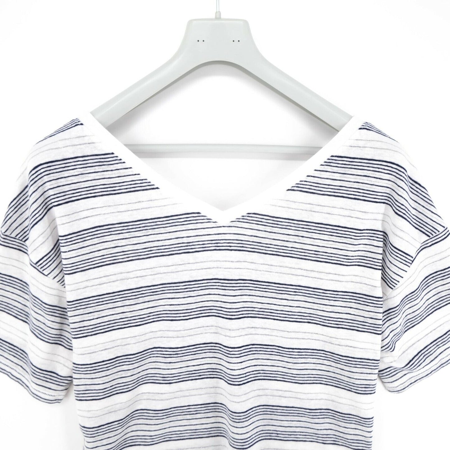 GAP White Striped V Neck Blouse T Shirt Size 2XS L