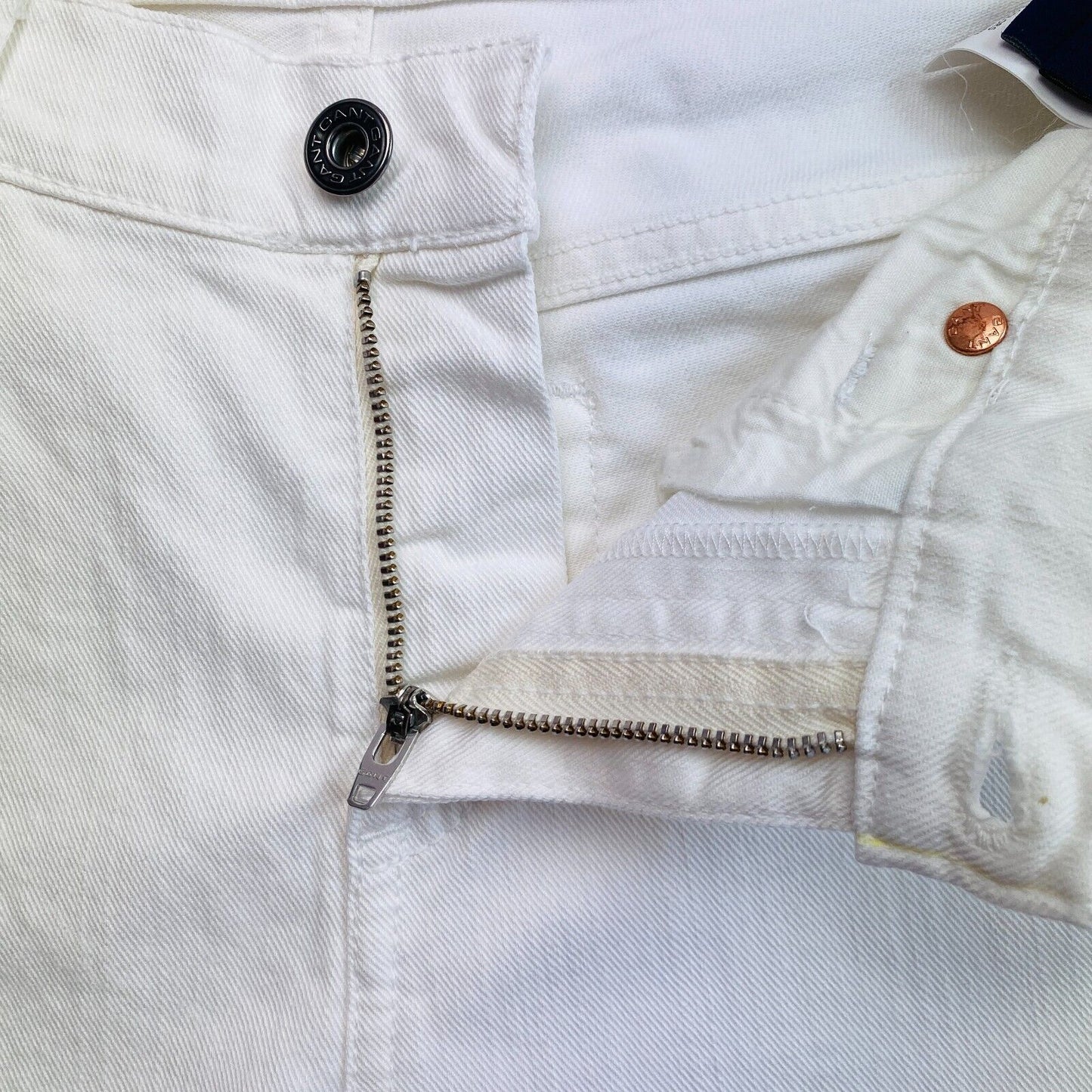 GANT Damen Jeans aus Twill mit hoher Taille und ausgestelltem Bein, Größe W29 L34