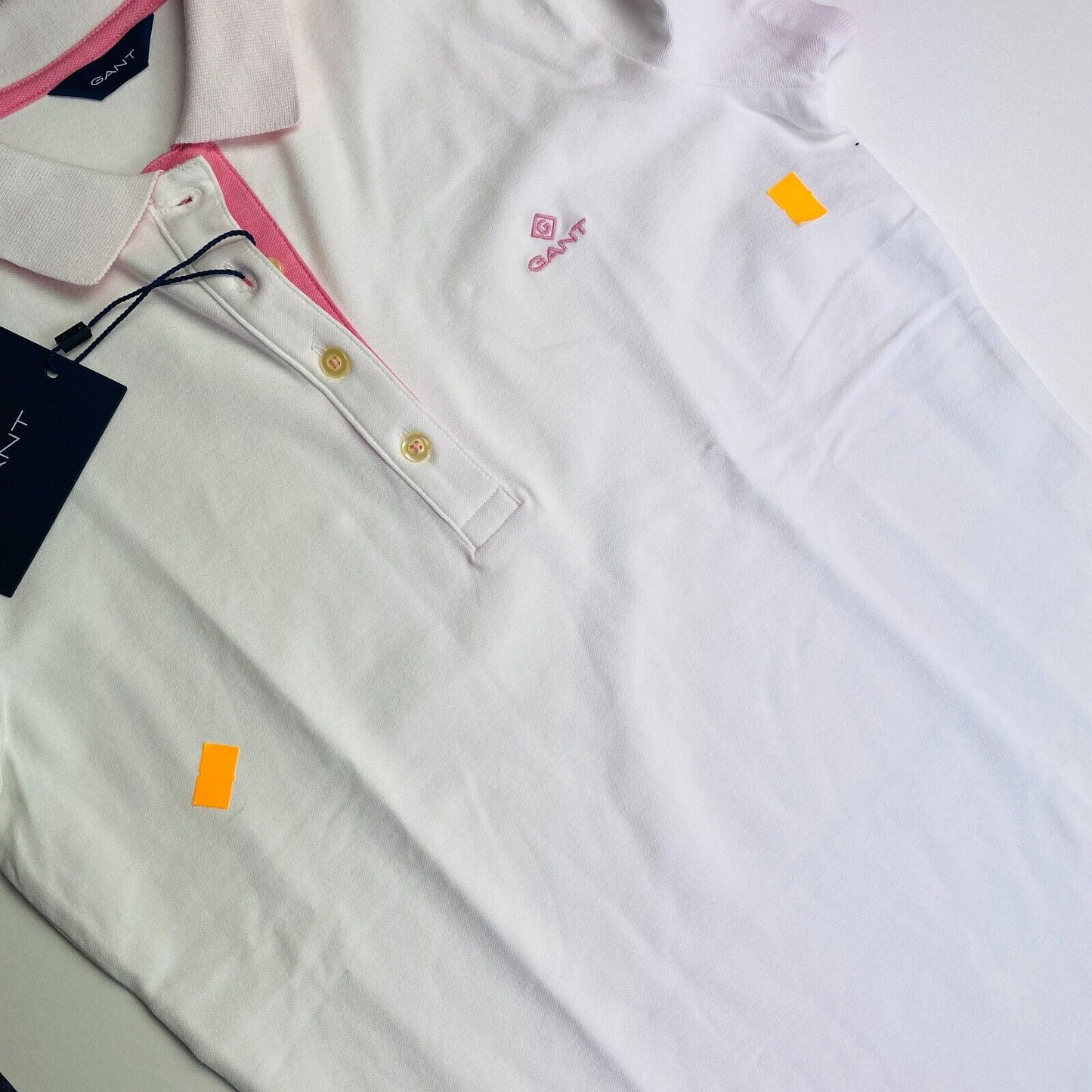 GANT Piqué-Poloshirt mit Kontrastkragen, Größe XS, Weiß