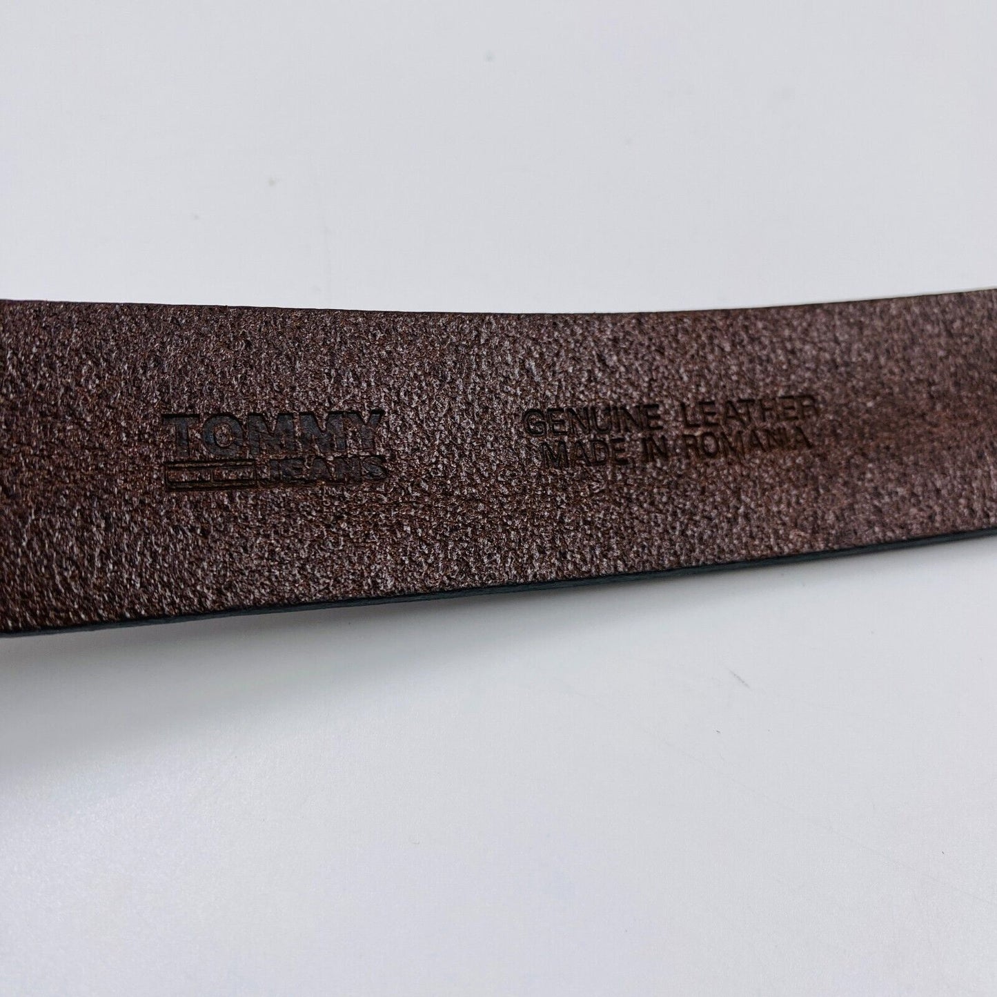 Tommy Jeans Mens Dark Brown Classic Leather Belt Size 95 cm. 38 In.