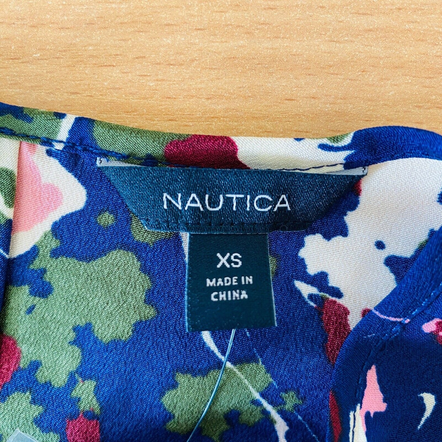 NAUTICA Navy Blue Floral Print Crew Neck Long Sleeves Blouse Size XS