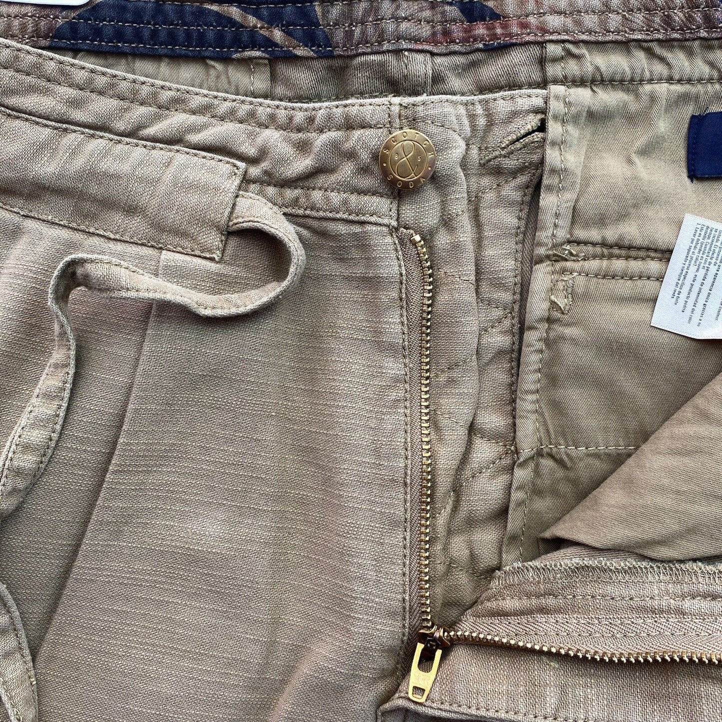 Pantalon cargo ample coupe fuselée marron Scotch &amp; Soda, prix conseillé de 109 €, taille W30 L32