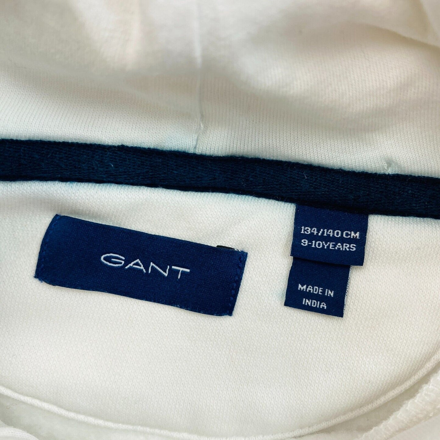 GANT White Sailing Crest Crop Hoodie Sweater Jumper Size 9-10 Years 134/140 cm