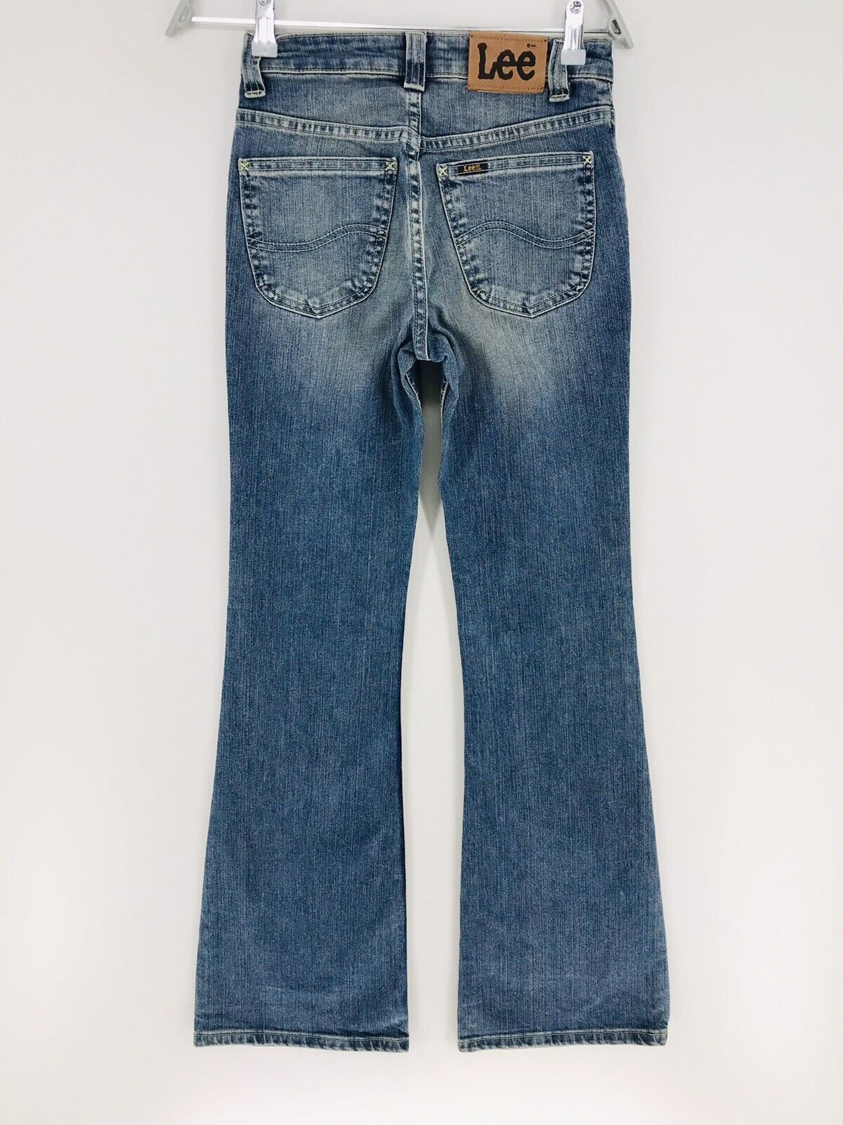 Lee FELTON Damen Jeans in normaler Bootcut-Passform, Blau, Stretch, Größe W27 L33