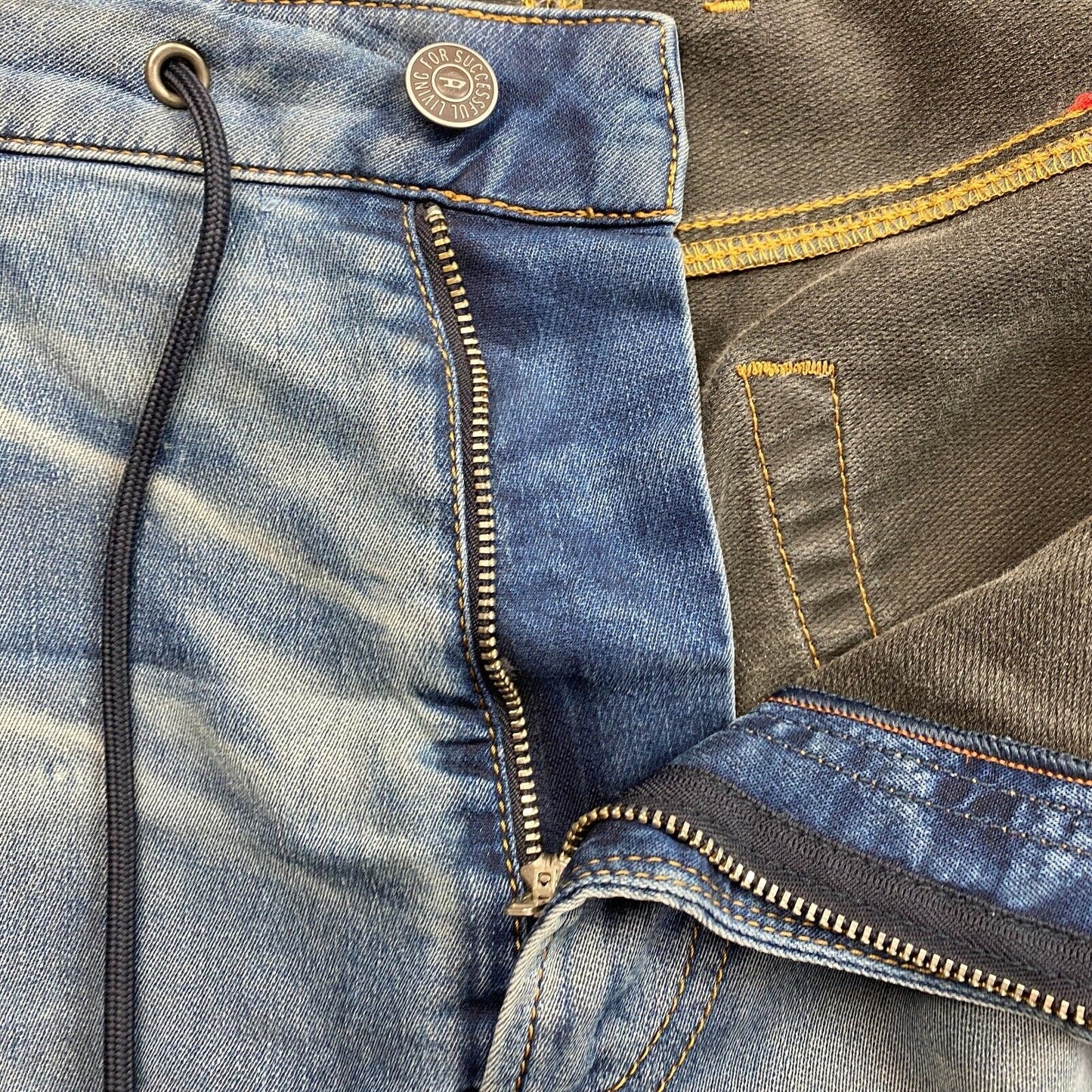 DIESEL Blue Tapered Jeans W34 L30