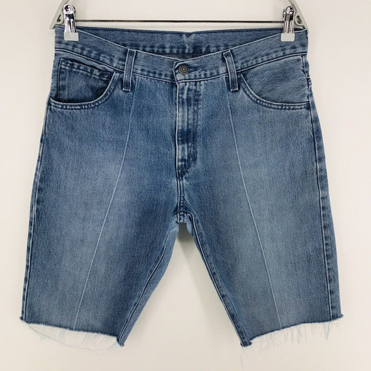 Vintage Levi's 507 Maßgeschneiderte blaue Jeansshorts mit normaler Passform, W33