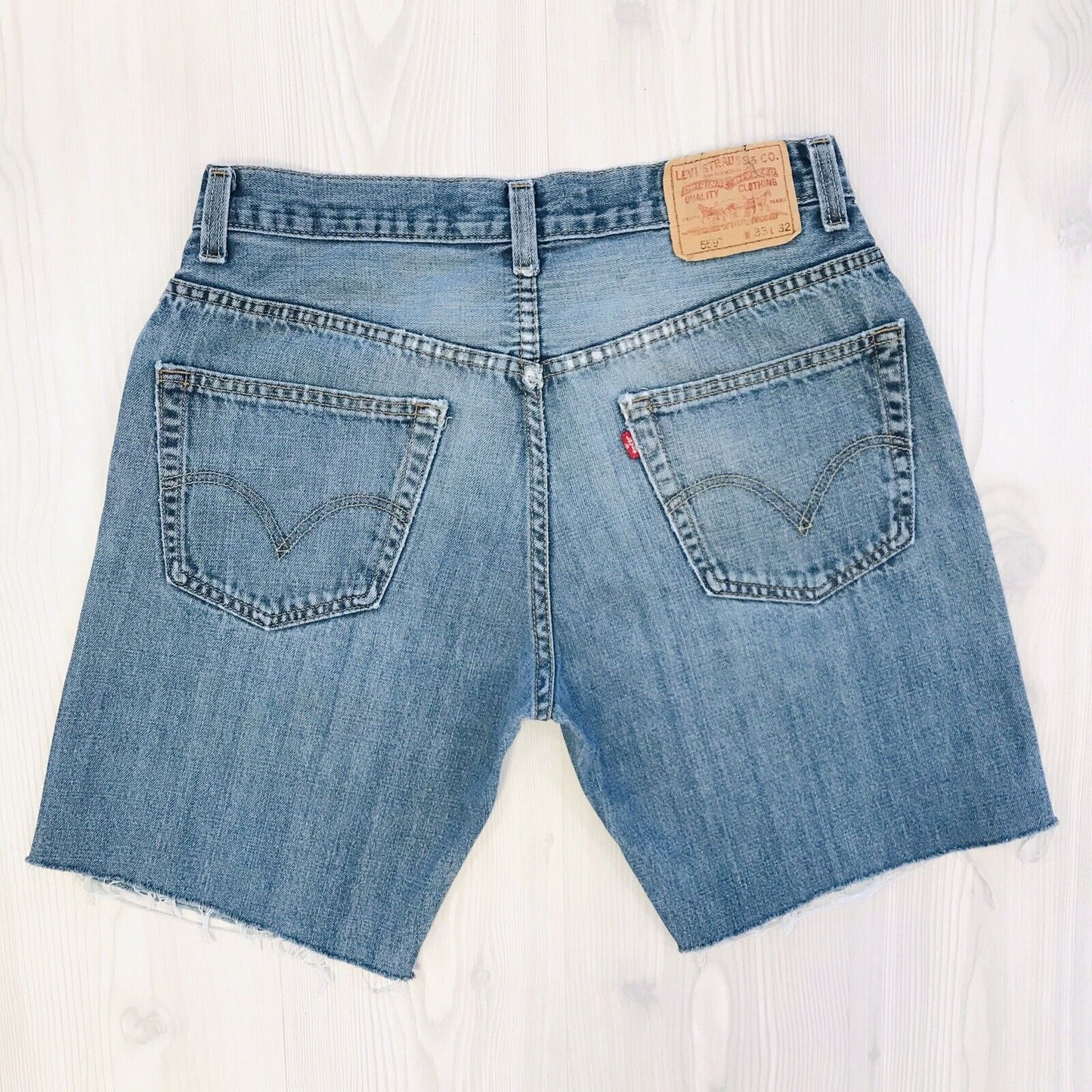 Levi's 559 Custom Made Blaue, entspannte, gerade geschnittene Shorts, W33