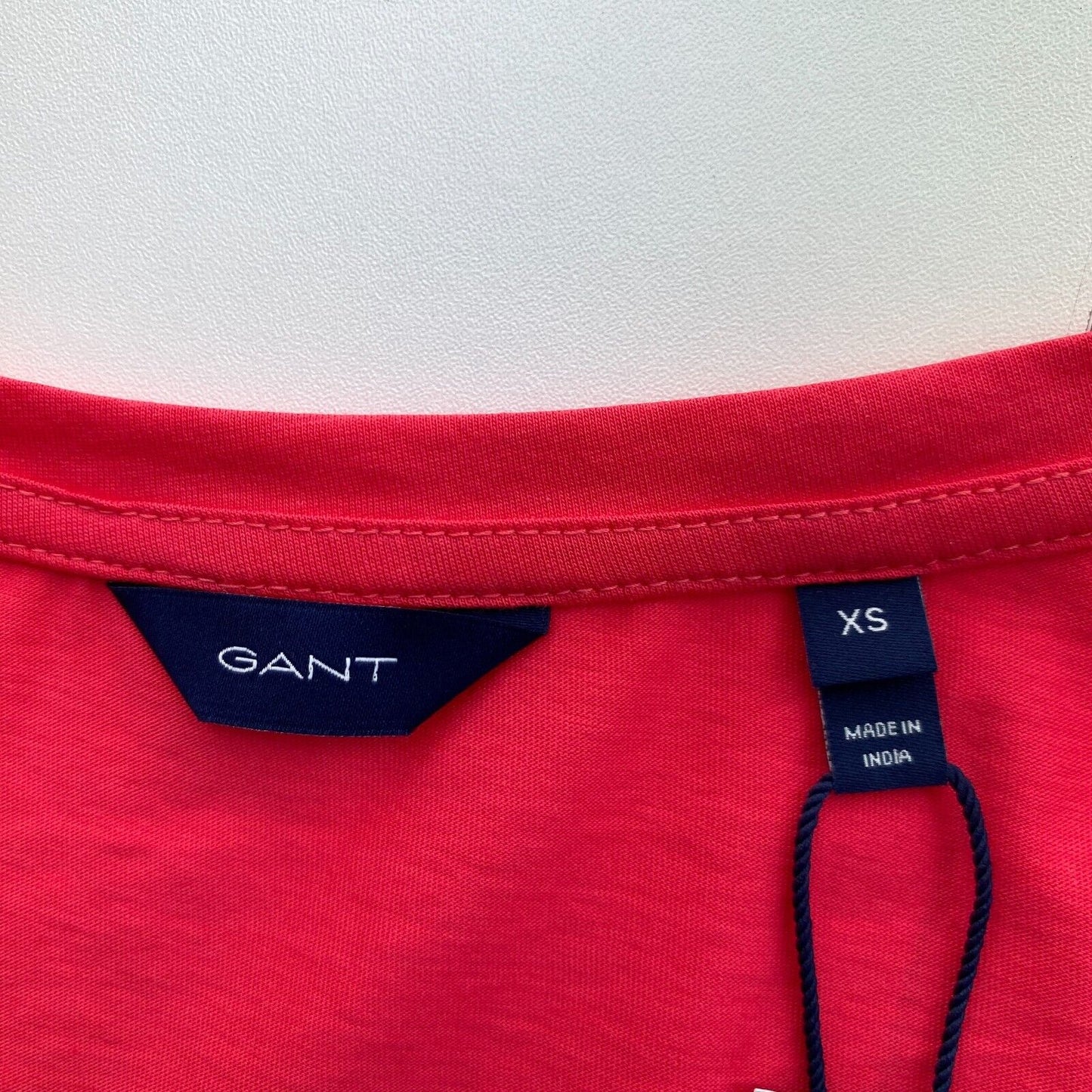 GANT Red Original V Neck T Shirt Size XS