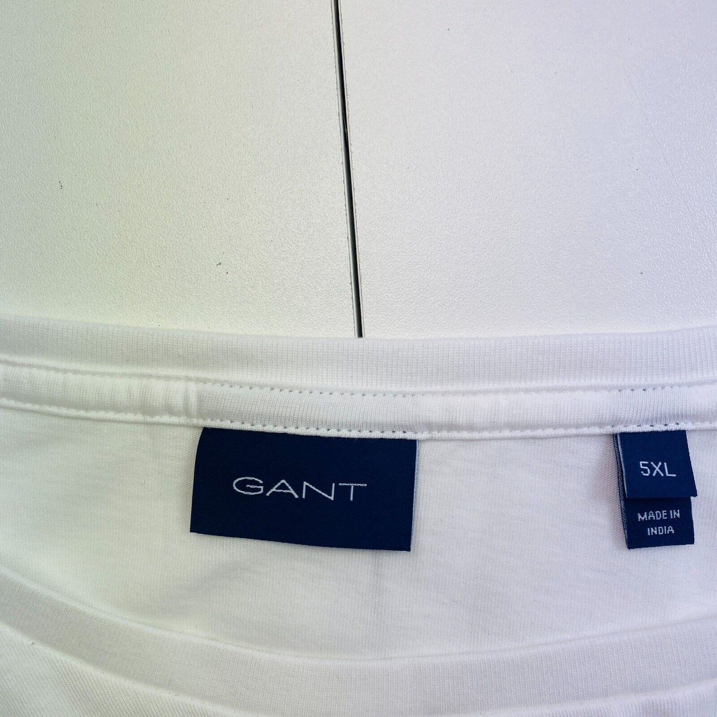 GANT Men White Shield Crew Neck Short Sleeve T Shirt Size 5XL