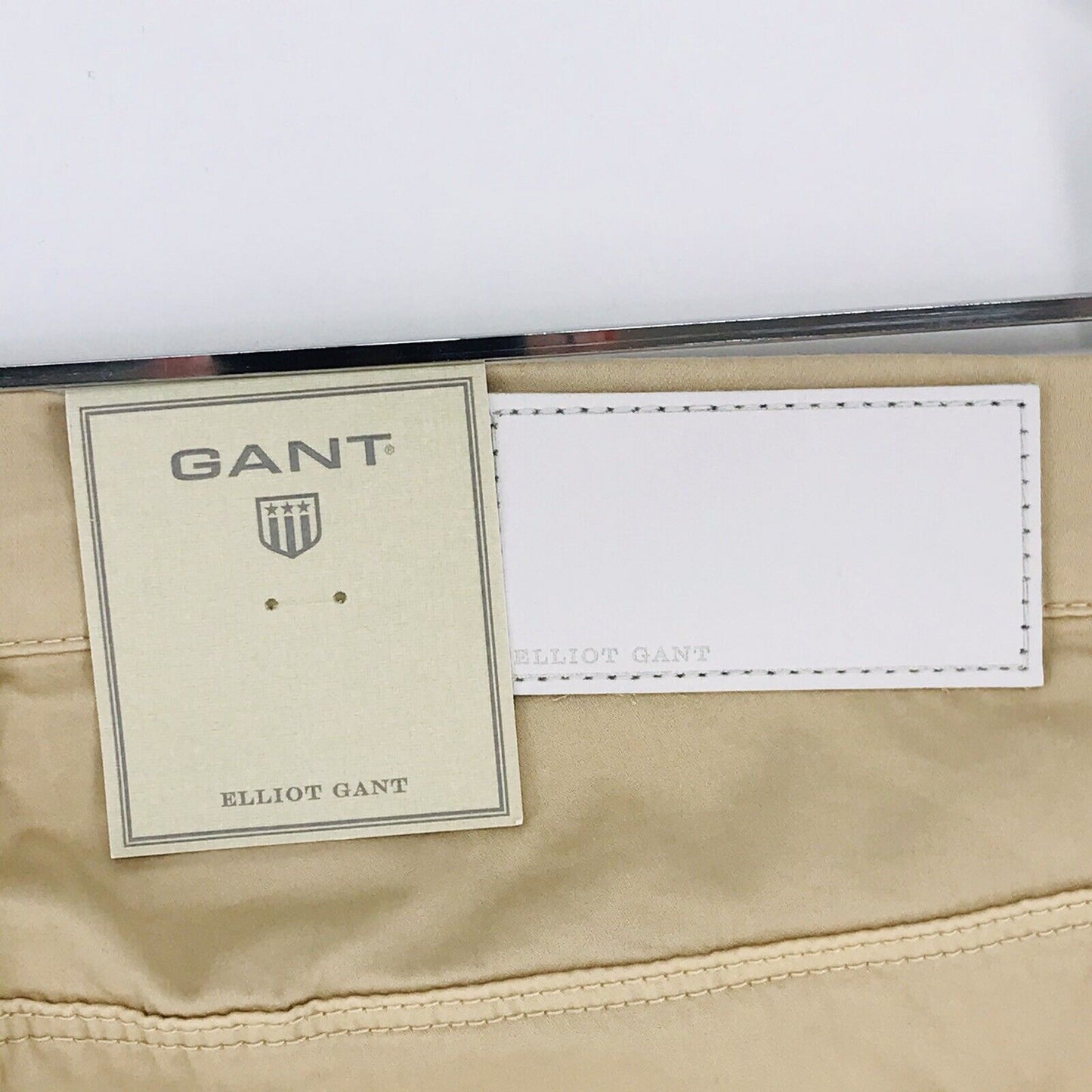 €135 GANT AMY Women Beige Normal Waist Regular Fit Narrow Leg Chino Shorts W28