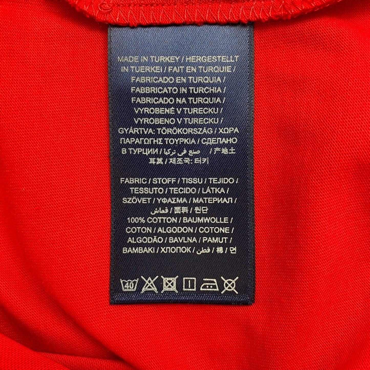 GANT Red Contrast Logo Crew Neck T Shirt Size M