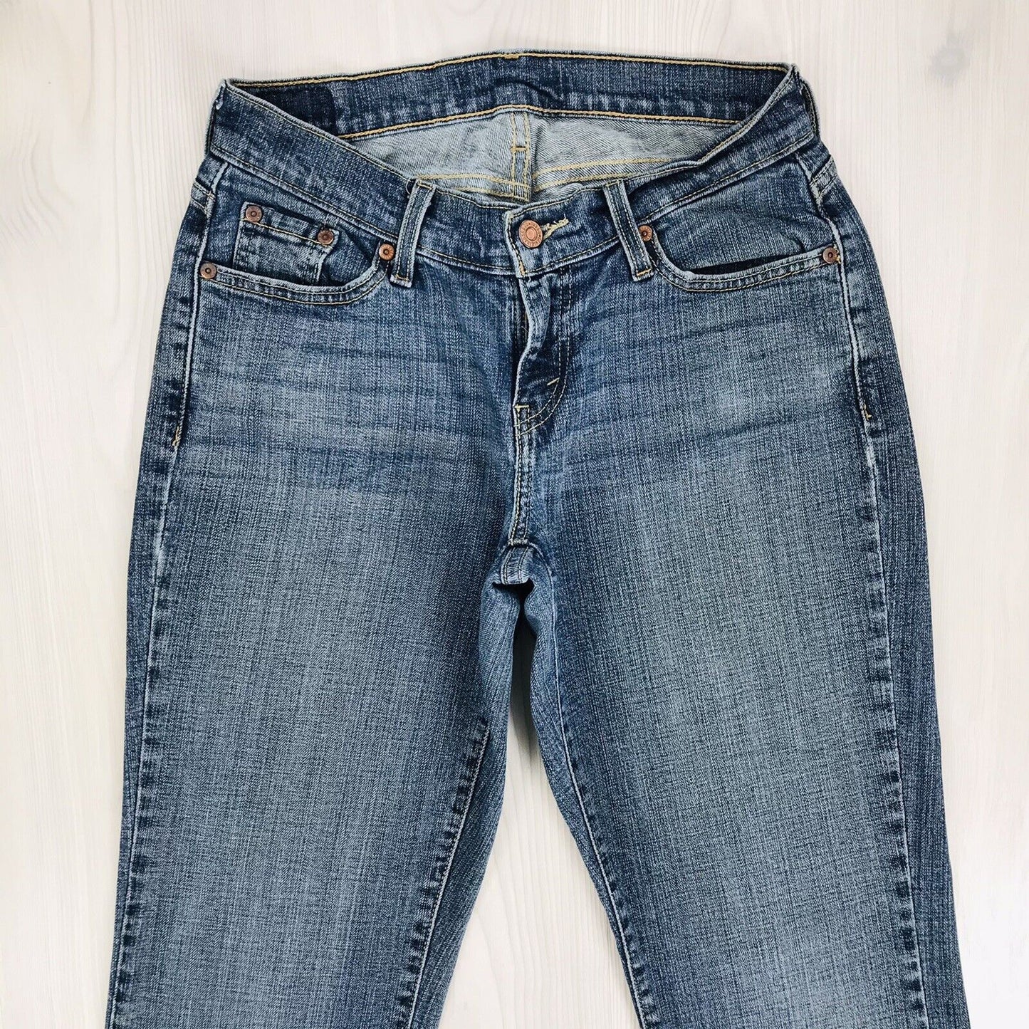 Vintage Levi's Women Blue Regular Straight Fit Jeans 4 M / W26 L34