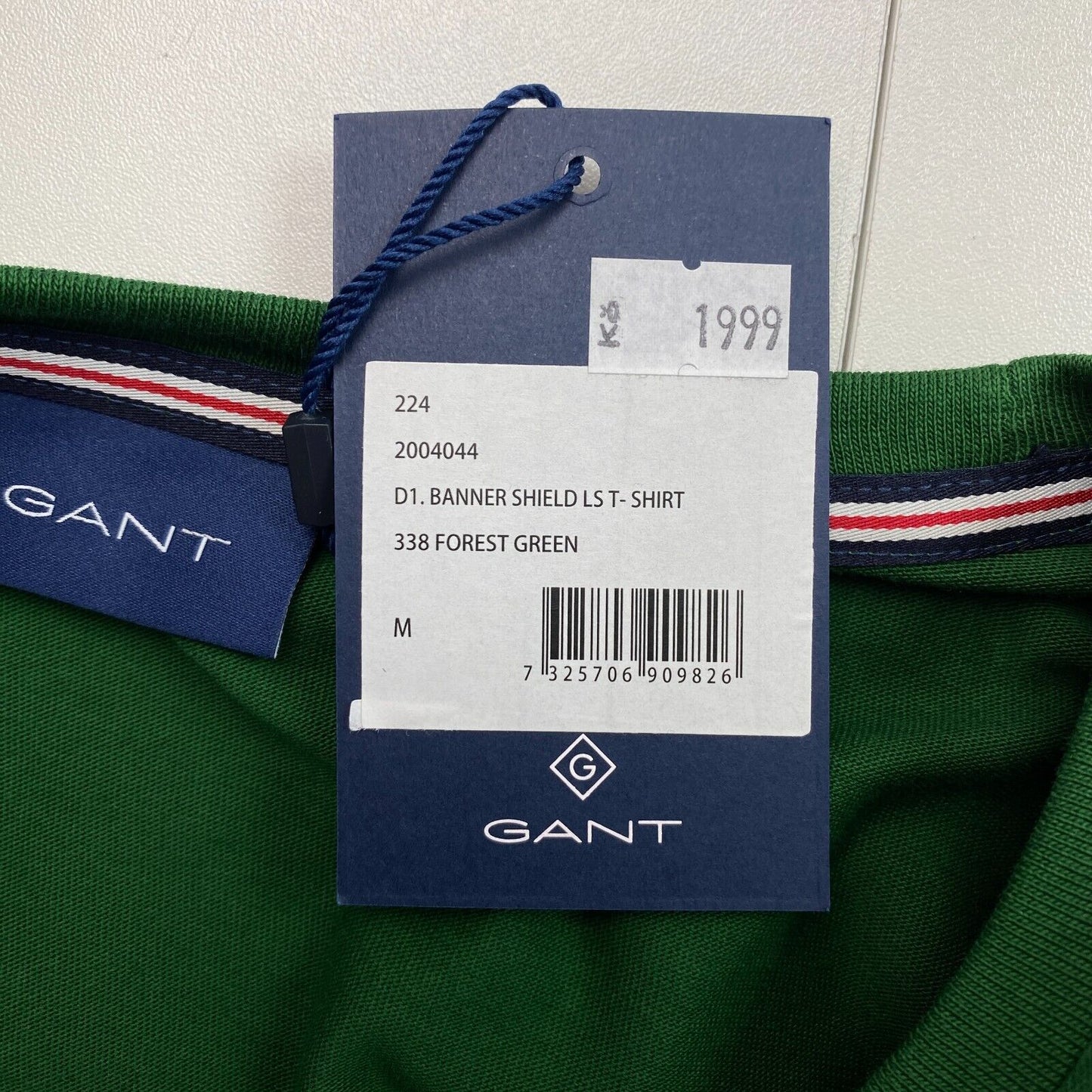 GANT Dark Green Banner Shield Long Sleeves Crew Neck T Shirt Size M