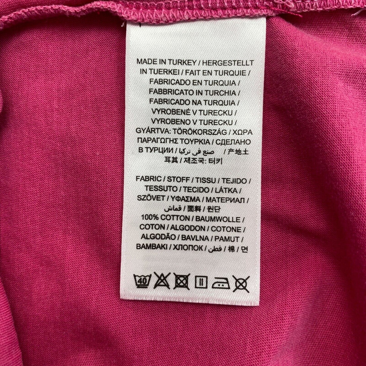 GANT T-shirt à col en V délavé rose foncé taille XS