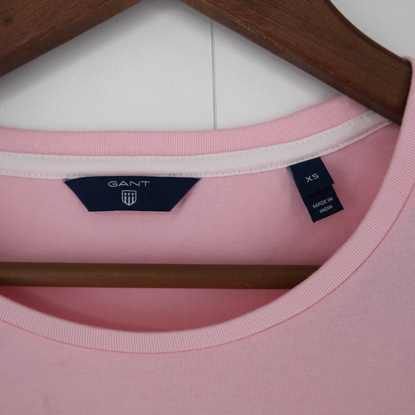 GANT Ladies Pink Big Logo Crew Neck Long Sleeve Pullover T Shirt Size XS