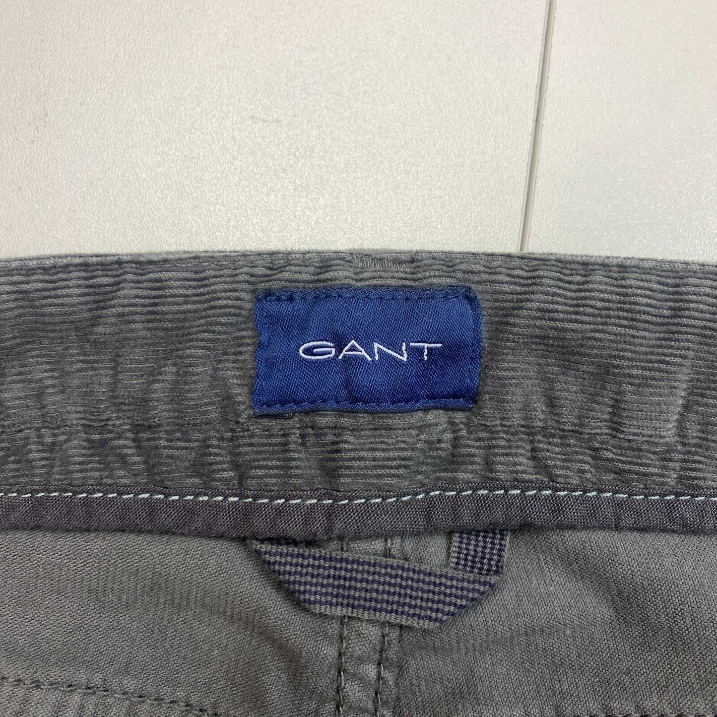 GANT Jean slim en velours côtelé gris foncé W27 L32