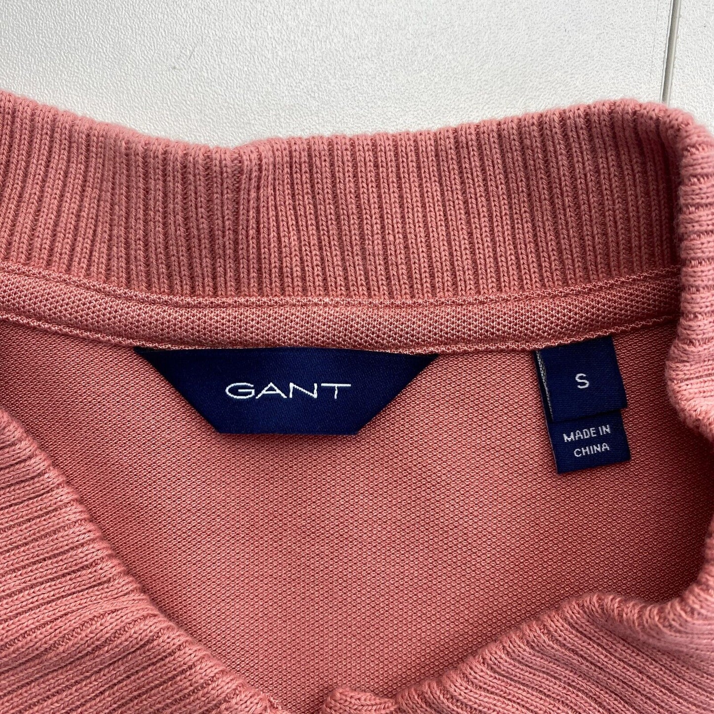 GANT Women Pink Detail Collar Short Sleeves Polo Shirt Size S