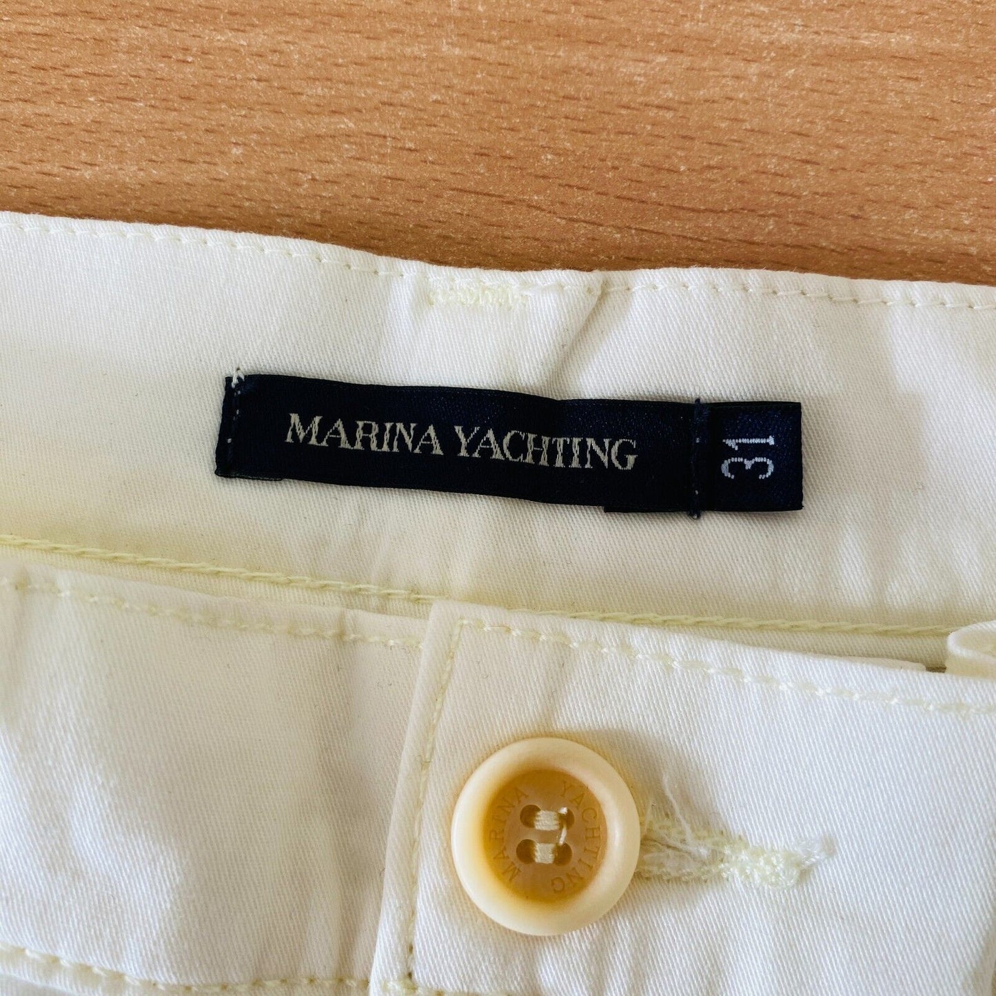 MARINA YACHTING Women White Regular Straight Fit Jeans Size W31