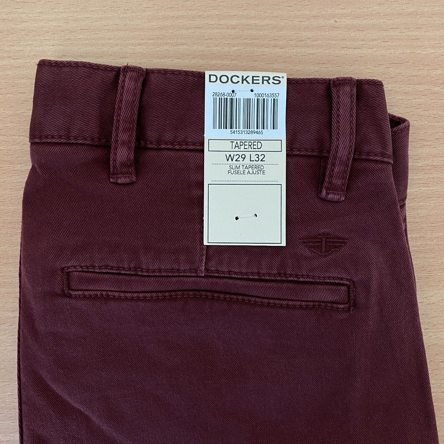 DOCKERS The Broken In Bordeaux Dunkelrot Slim Tapered Fit Hose W29 L32